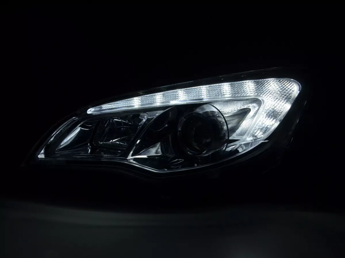 Scheinwerfer Set Opel Astra J 5-türig Bj. 2009-2012 chrom mit Motor