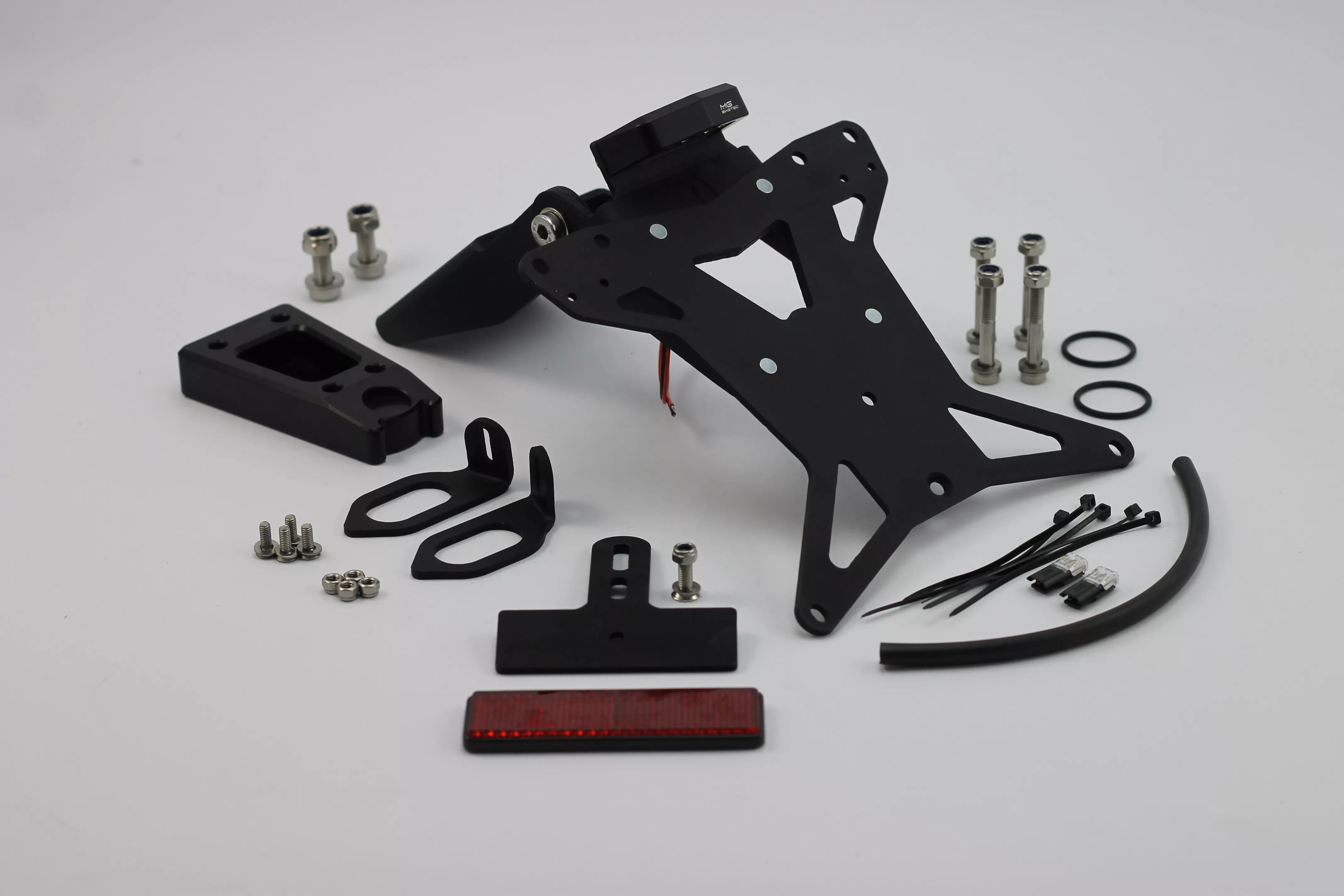 MG Biketec Kennzeichenhalter für Honda CB 750 Hornet ab 2023