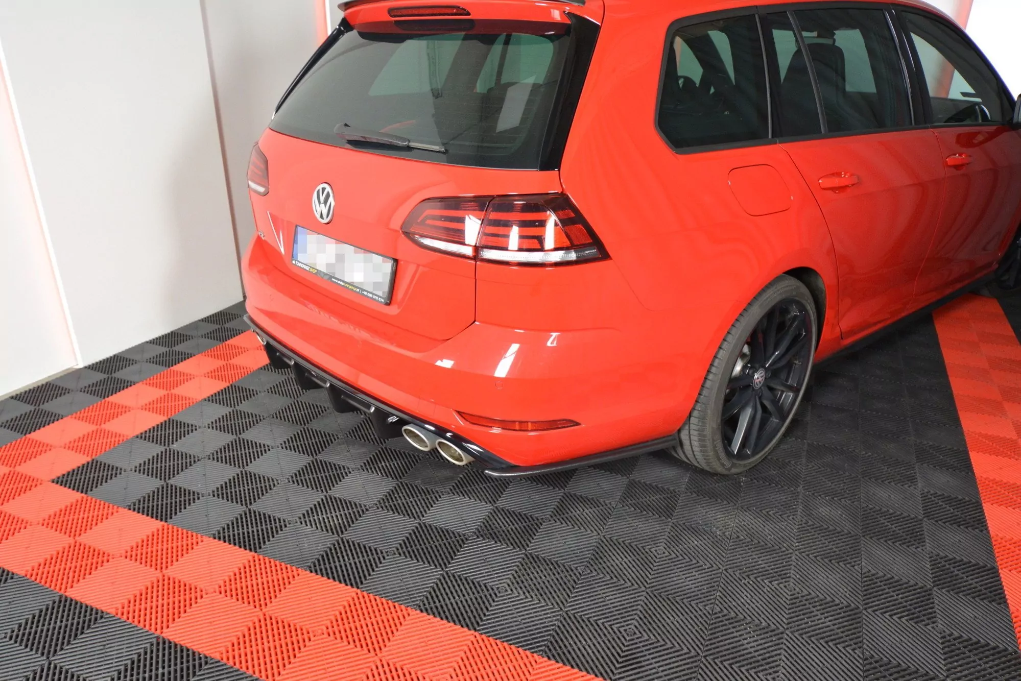 Heck Ansatz Flaps Diffusor Passend Für Diffusor V.1 Passend Für VW GOLF 7 R VARIANT FL  Schwarz Hochglanz Schwarz Hochglanz