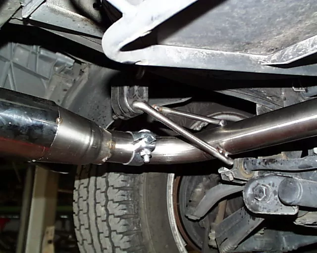 Mercedes M-Klasse Typ W163  Endschalldämpfer Ausgang rechts/links (Eingang zweiflutig) - 115x85 Typ 32 rechts/links