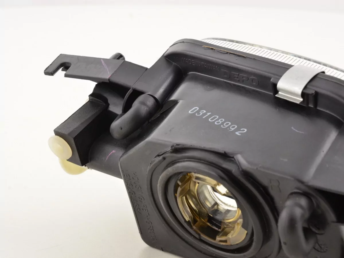 Verschleißteile Nebelscheinwerfer rechts Mercedes-Benz C-Klasse (203) Bj. 03