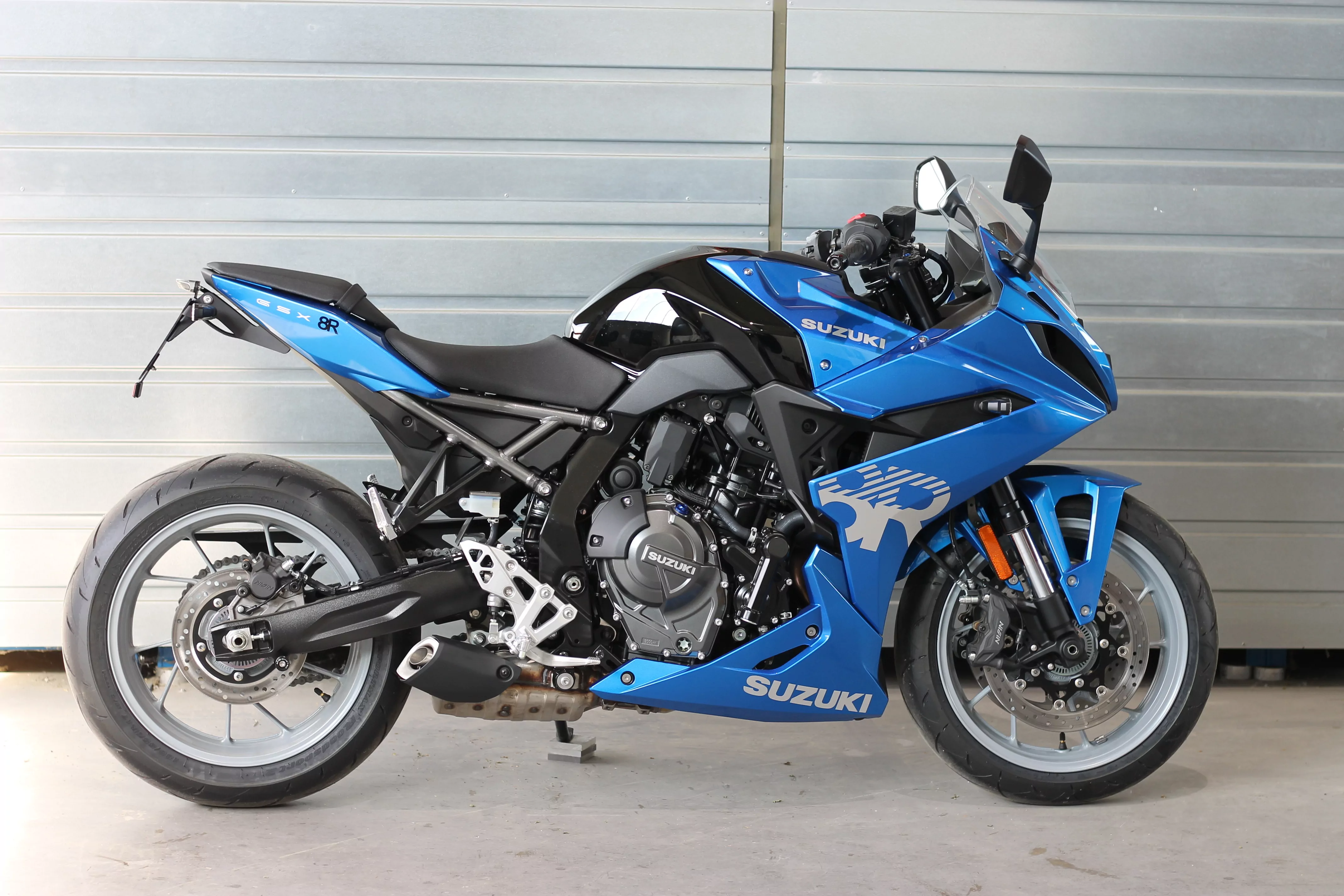 MG Biketec Kennzeichenhalter für Suzuki GSX-8S ab 2023