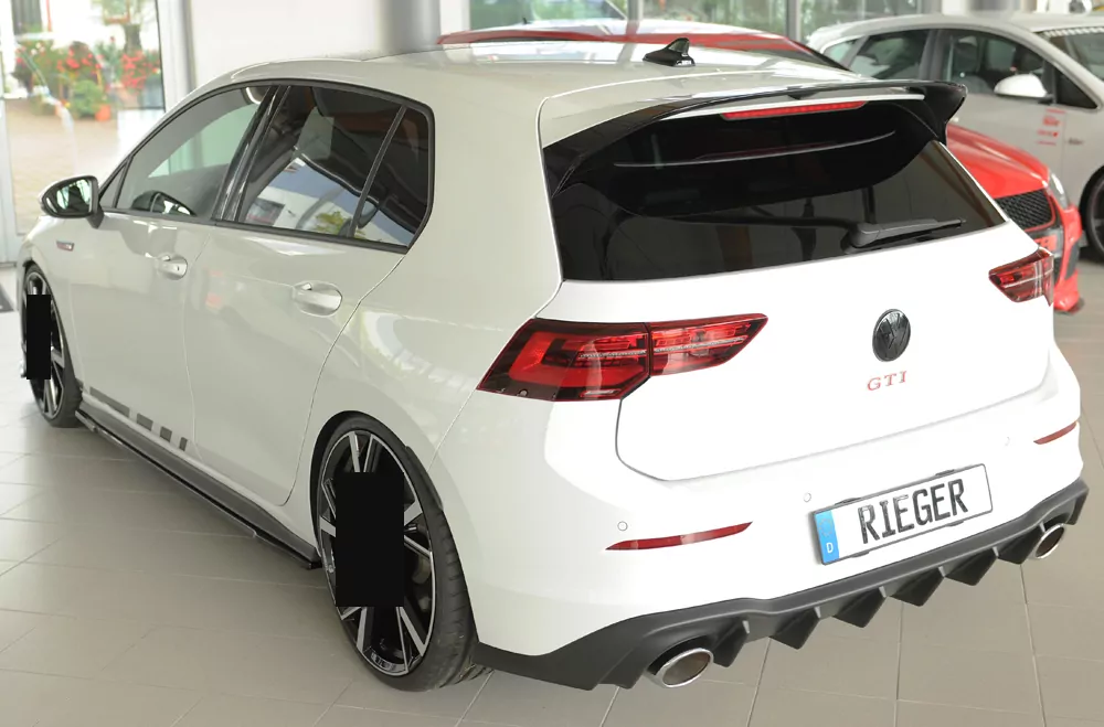 Rieger Heckeinsatz matt schwarz für VW Golf 8 GTI Clubsport 5-tür. 10.20-03.24 (bis Facelift)