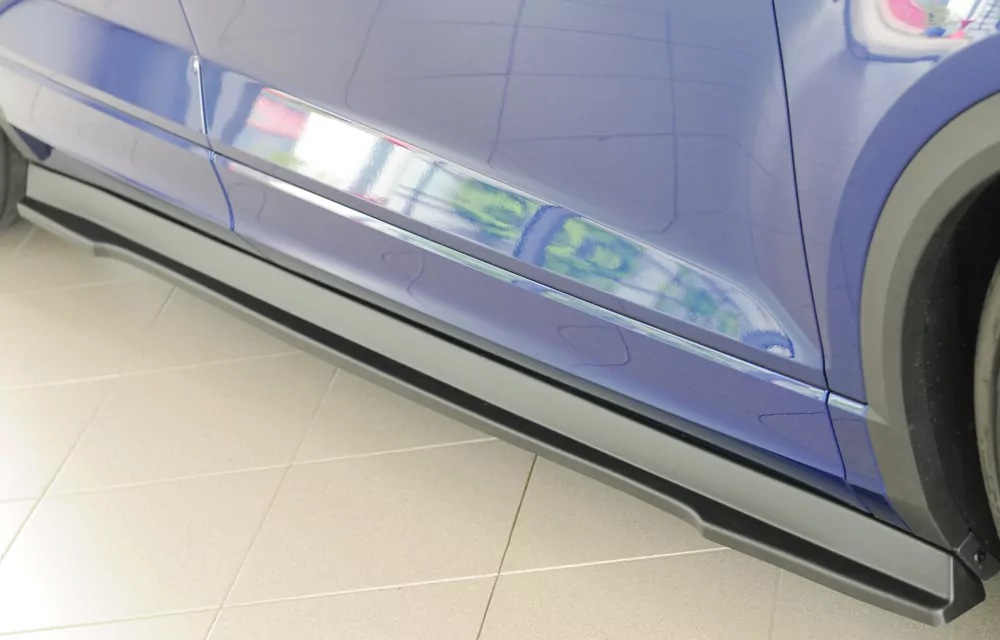 Rieger Seitenschweller rechts ansatz matt schwarz für VW T-Roc R (A1) 5-tür. 01.22- (ab Facelift)