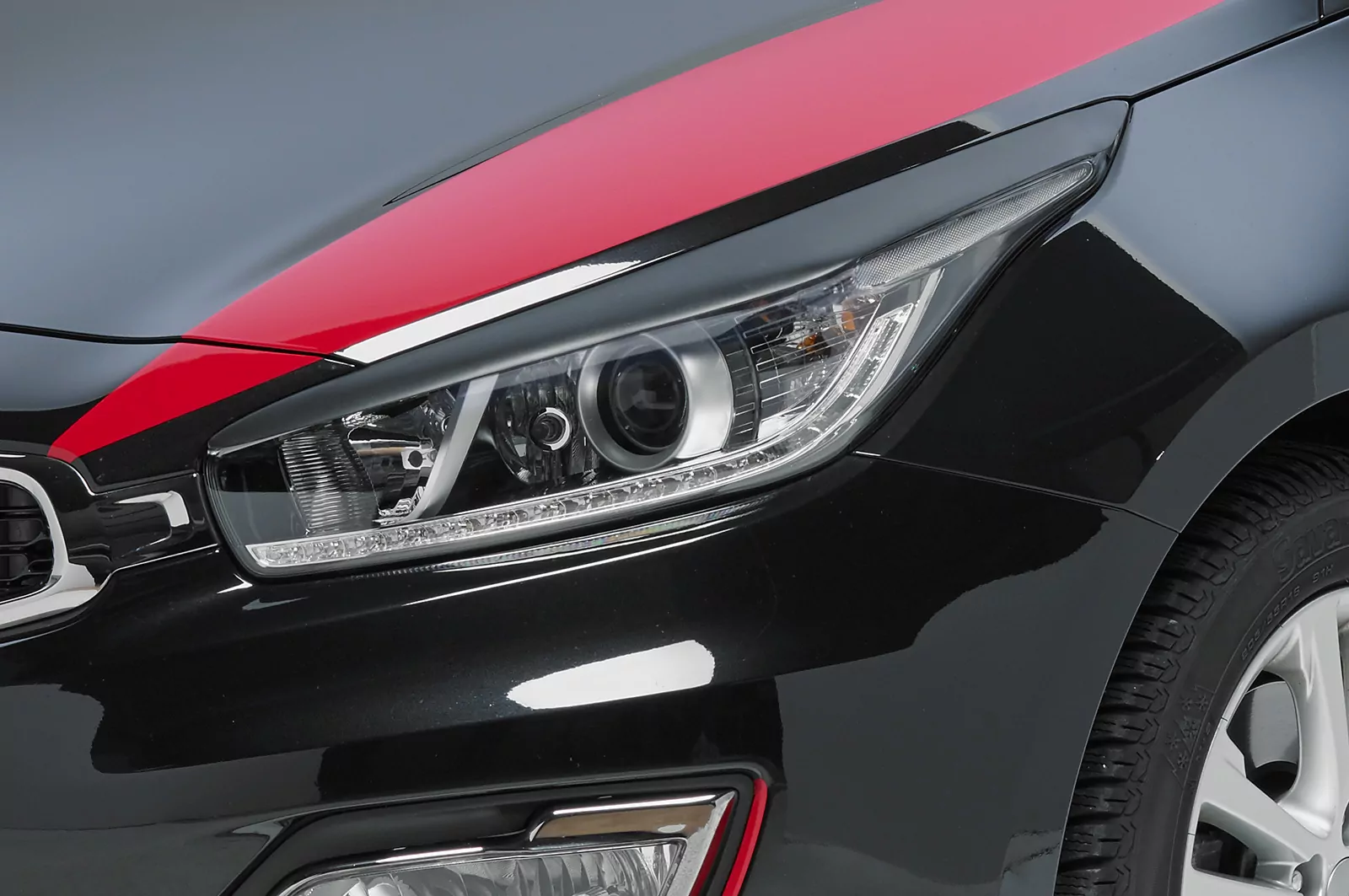 Scheinwerferblenden für Kia Cee´d / Cee´d SW / pro_cee´d (JD) SB159