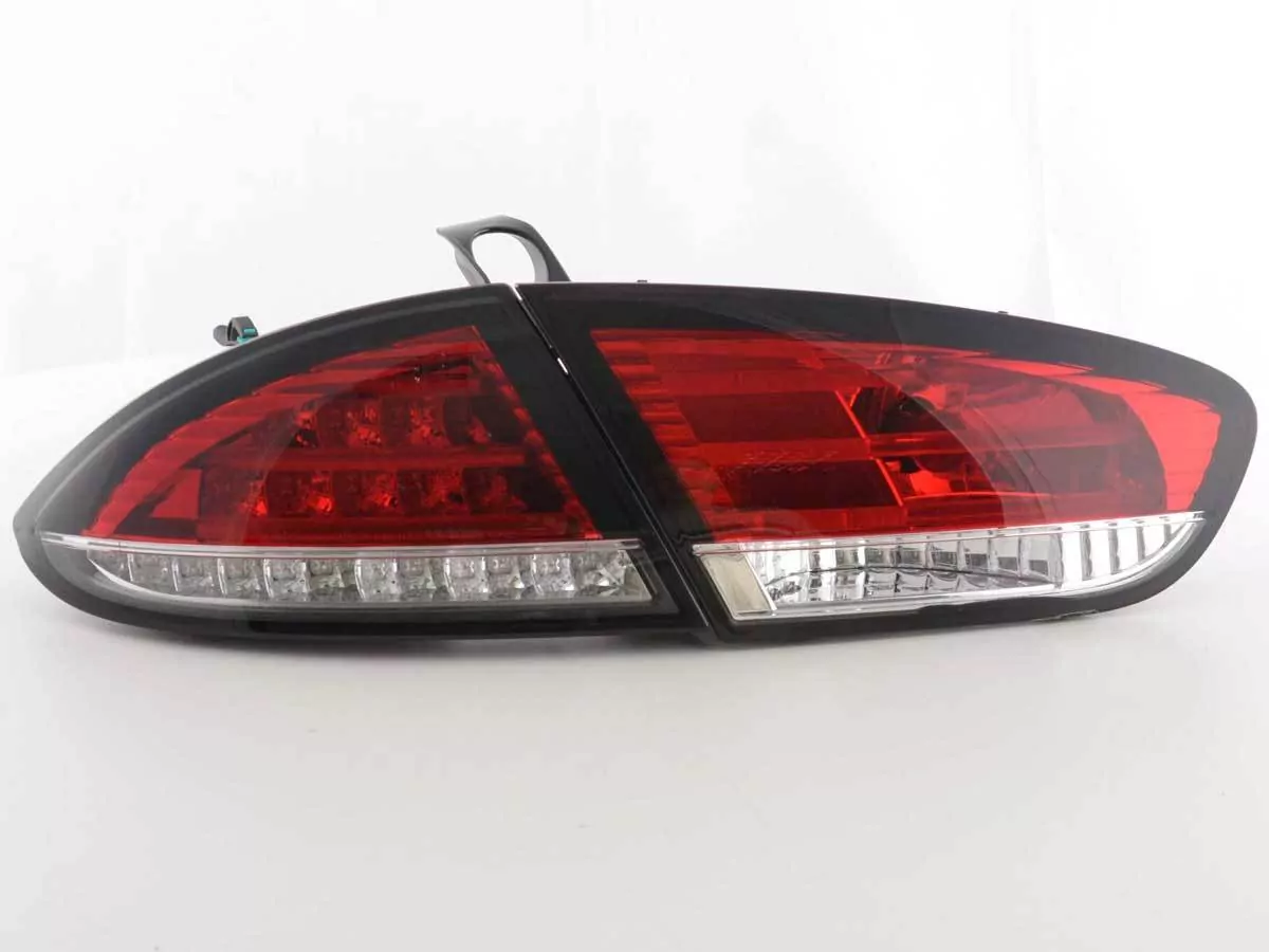 LED Rückleuchten Set Seat Leon Typ 1P Bj. 09-12 rot/klar