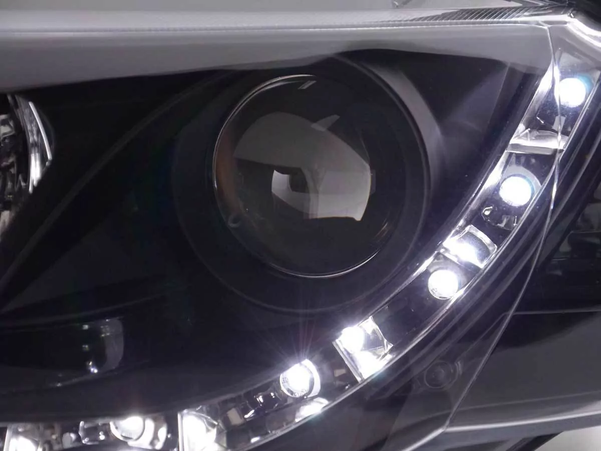 Scheinwerfer Set Daylight LED TFL-Optik Audi A4 Typ 8E Bj. 04-08 schwarz