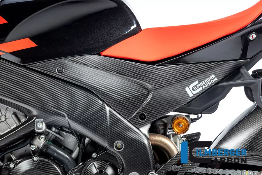 Ilmberger Carbon Seitendeckel links matt für Aprilia RSV4 / Tuono V4 2021-