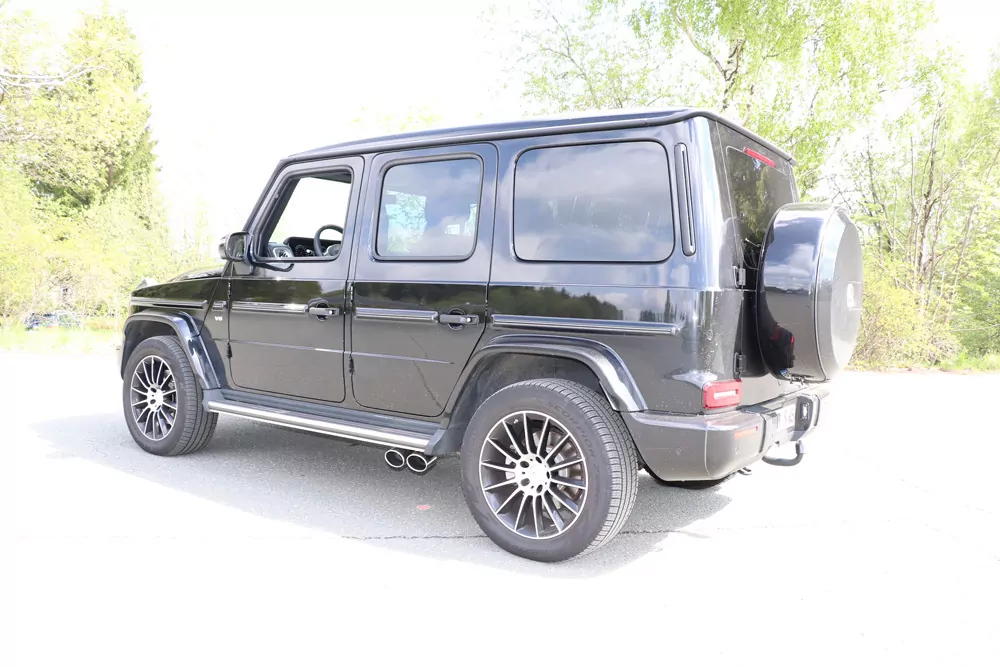 Mercedes G-Klasse G500 310kW - 463  Endrohr zum anstecken - 2x115x85 Typ 38 rechts und links unterm Trittbrett
