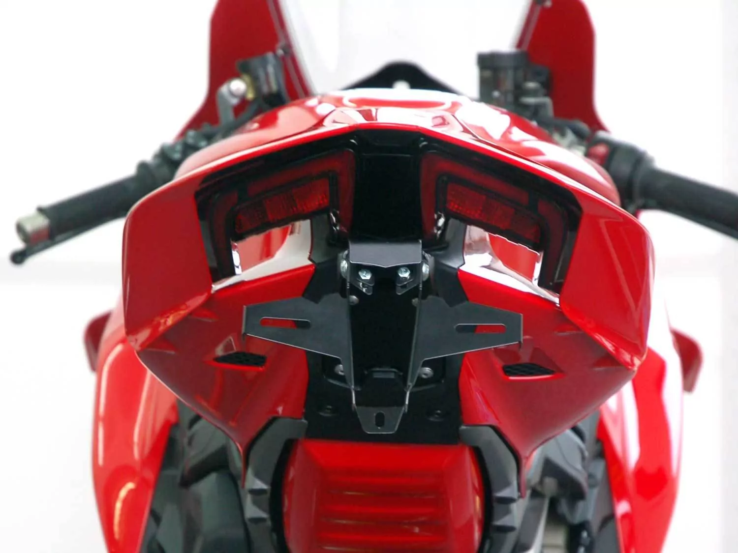 Kennzeichenhalter IQ1 für Ducati Panigale V4 | V4 S (2025-2026)