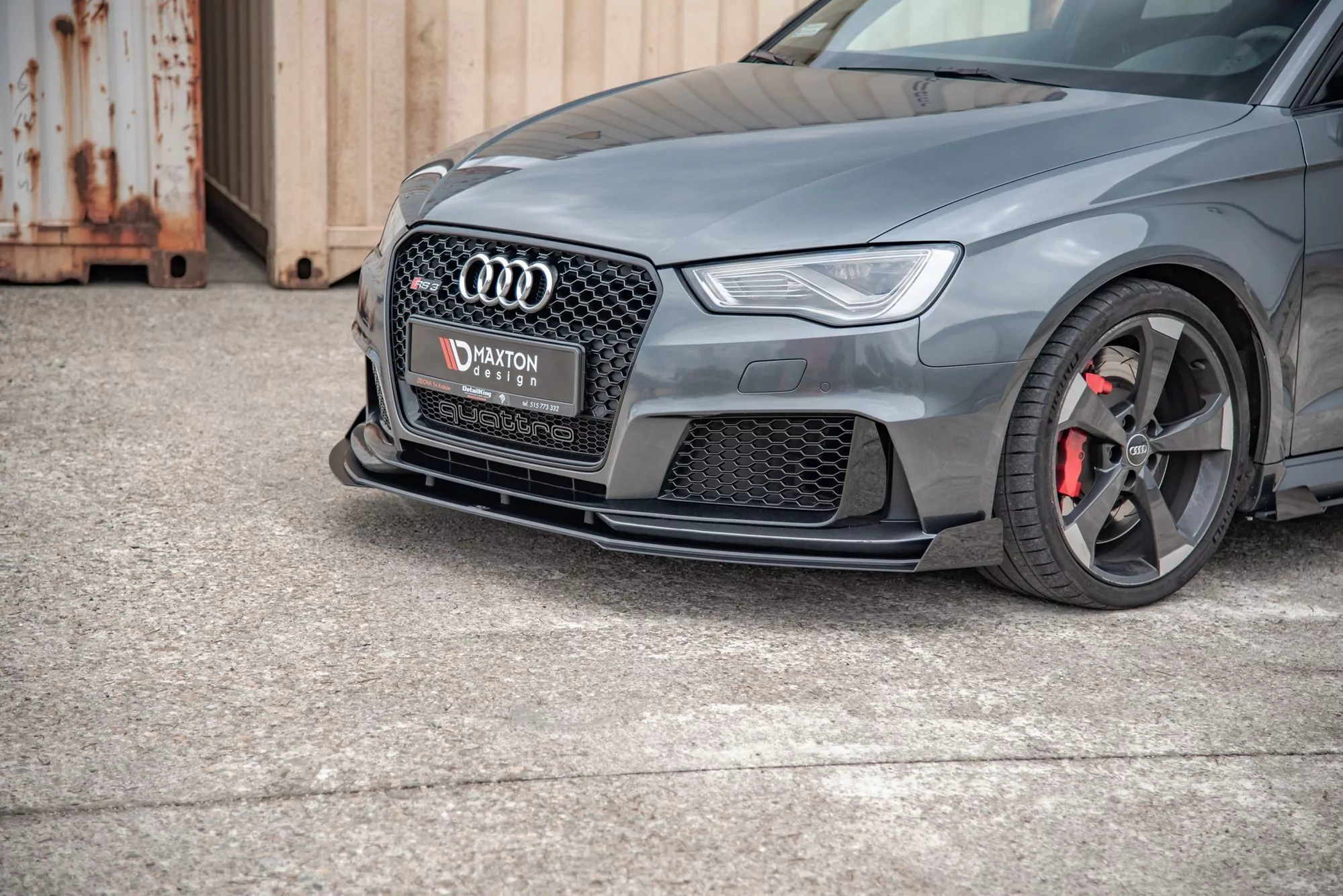 Robuste Racing Front Ansatz Passend Für + Flaps Passend Für Audi RS3 8V Sportback Schwarz Hochglanz