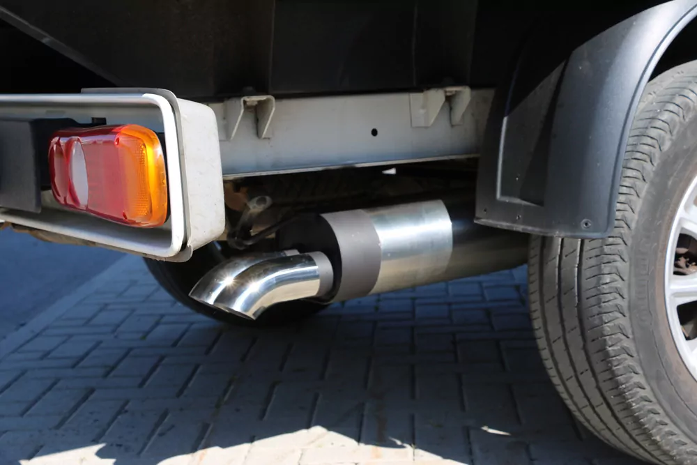 VW Bus T5 Pritsche 4x4 Doppelkabine  Endschalldämpfer - 2x63 Typ 28