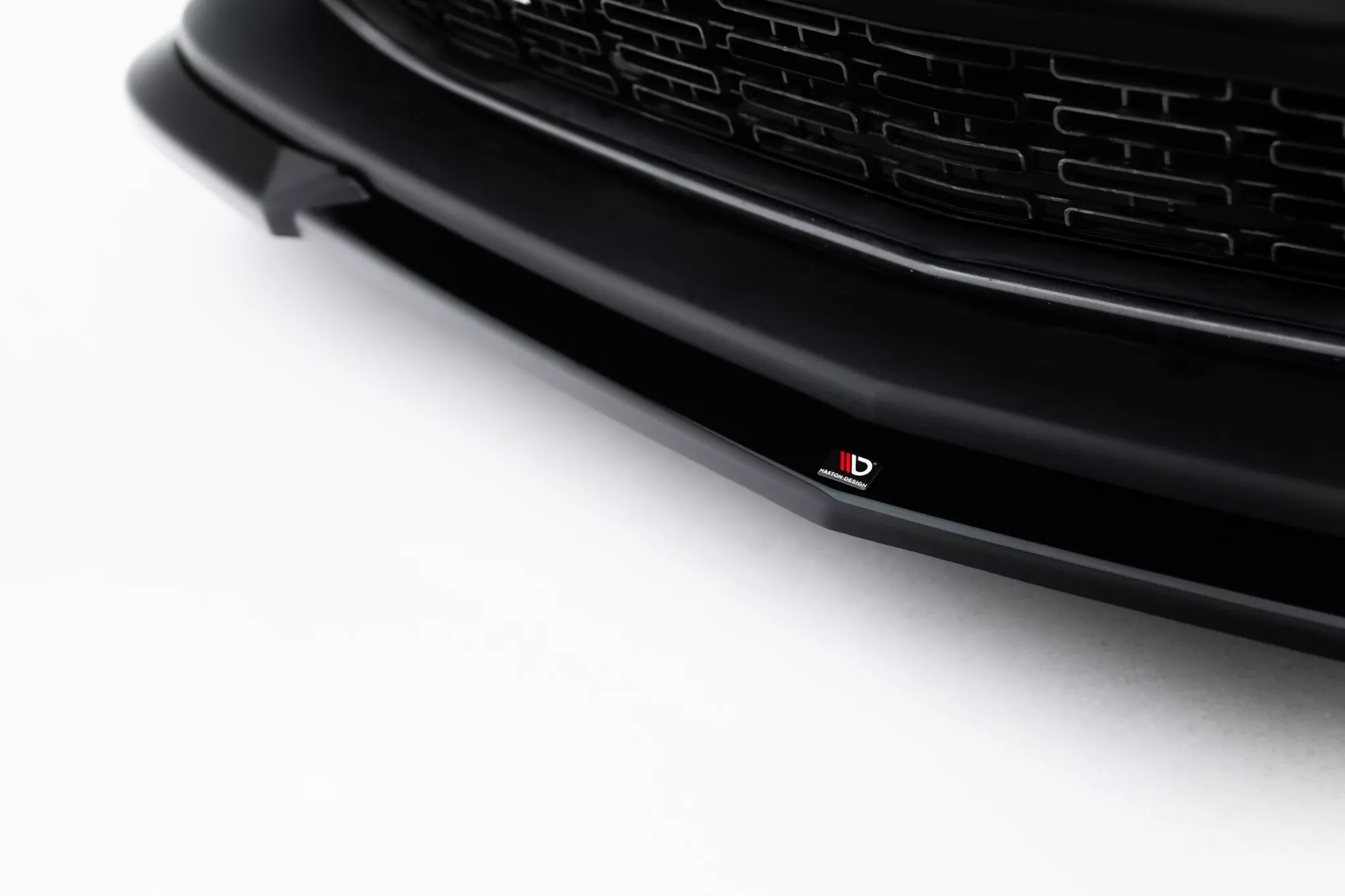 Front Ansatz Für Dodge Challenger GT Mk3 Facelift Schwarz Hochglanz