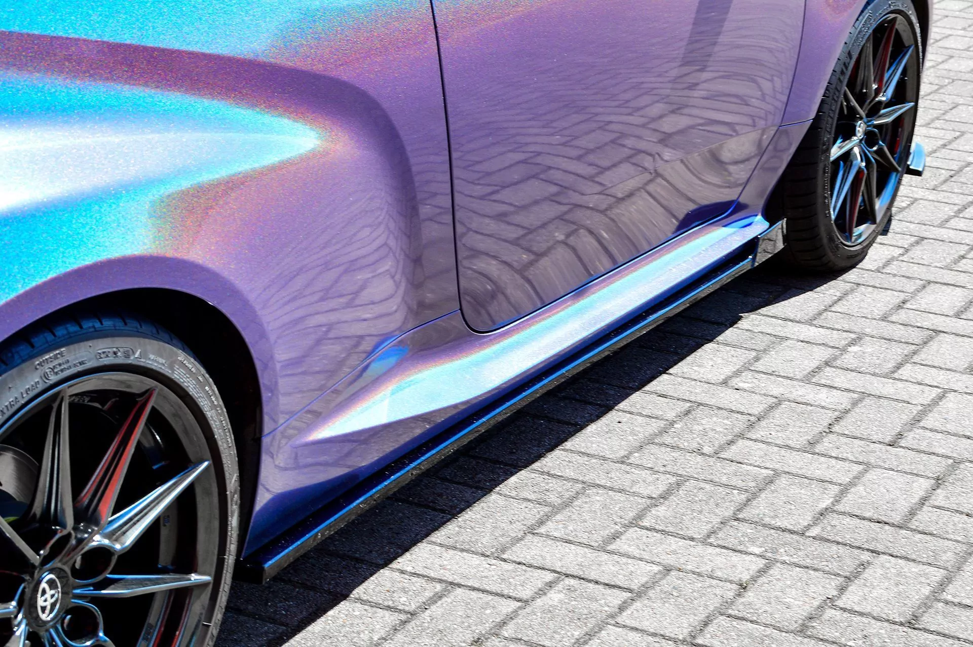 Seitenschweller mit Wings vorne für Toyota Yaris GR