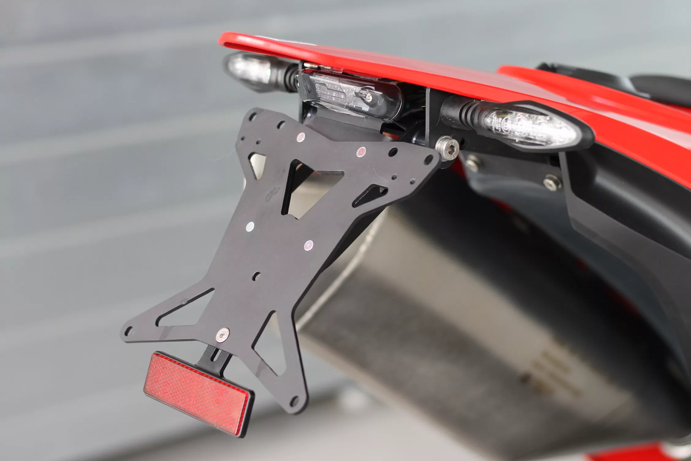 MG Biketec Kennzeichenhalter für KTM 690 SMC R ab 2019 - 2023