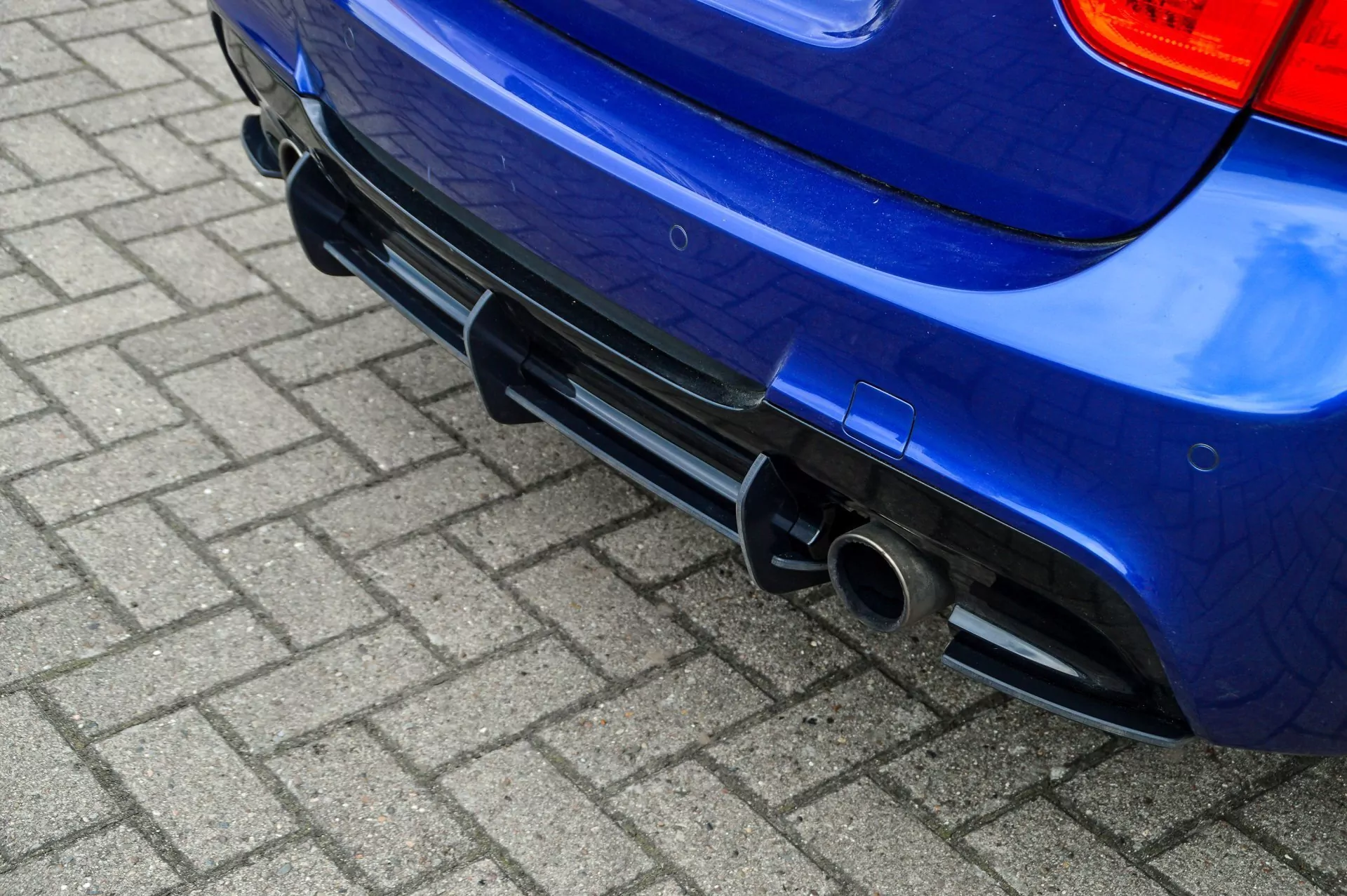 Gefräster Heckansatz für BMW 3er E90+E91 M-Paket Facelift