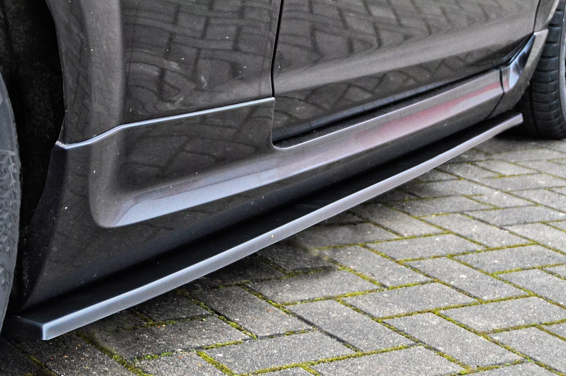 Seitenschweller im Cup Look für Ford Focus ST DA3 Bj.:2004-2010