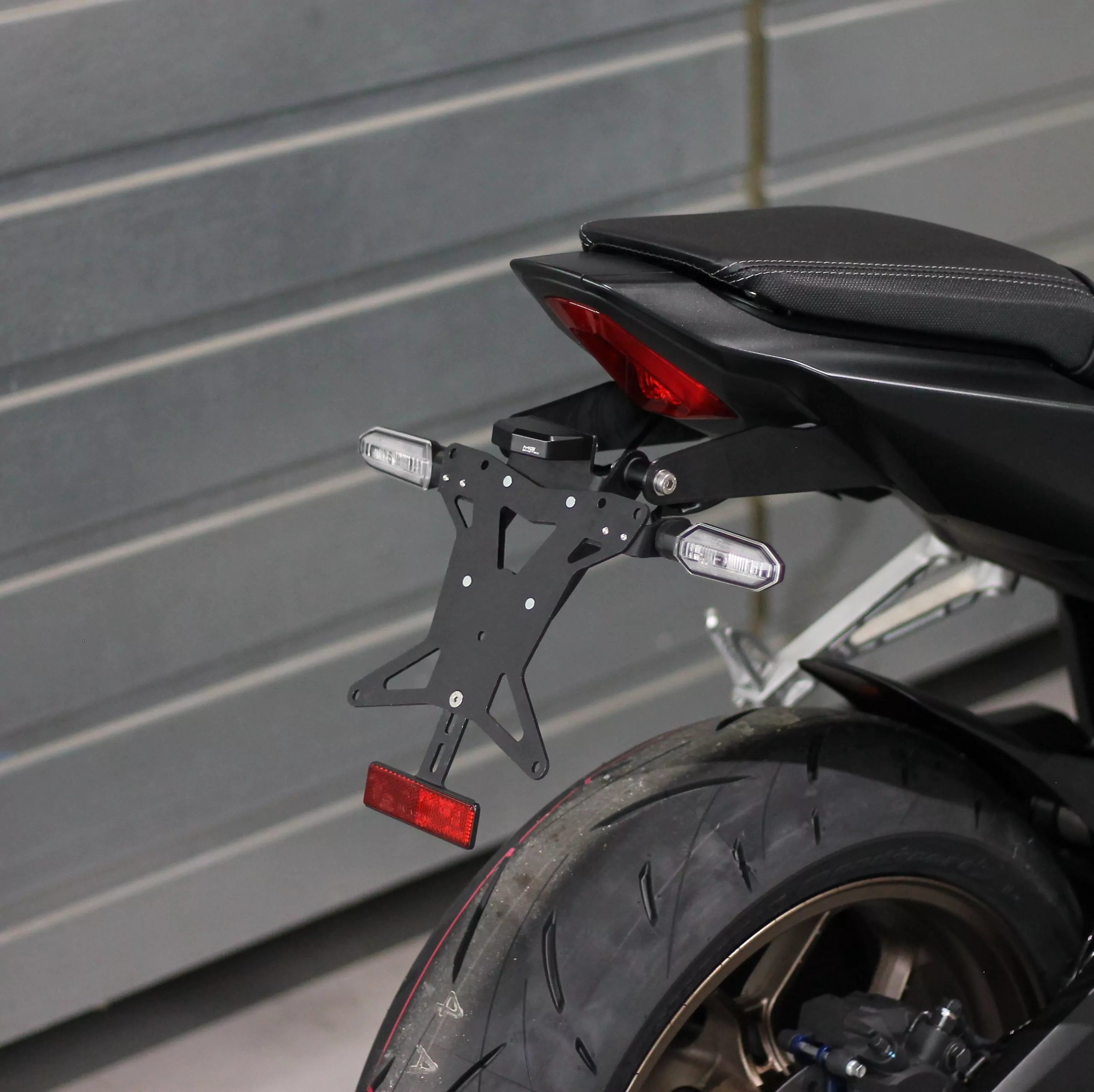 MG Biketec Kennzeichenhalter für Honda CB 650 R ab 2024