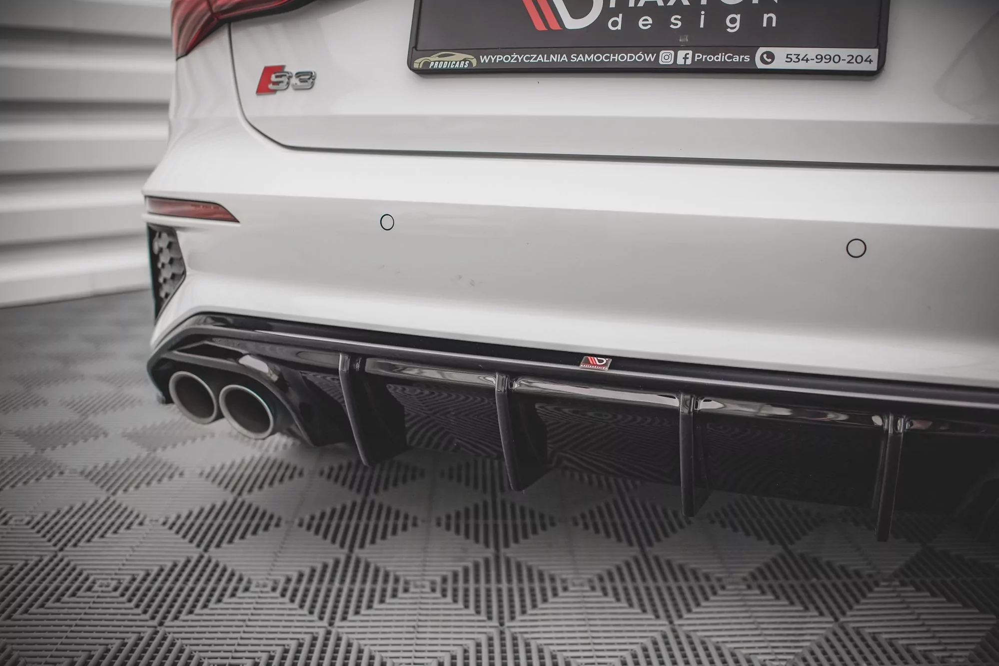 Diffusor Heck Ansatz Für Audi S3 Sportback 8Y Schwarz Hochglanz