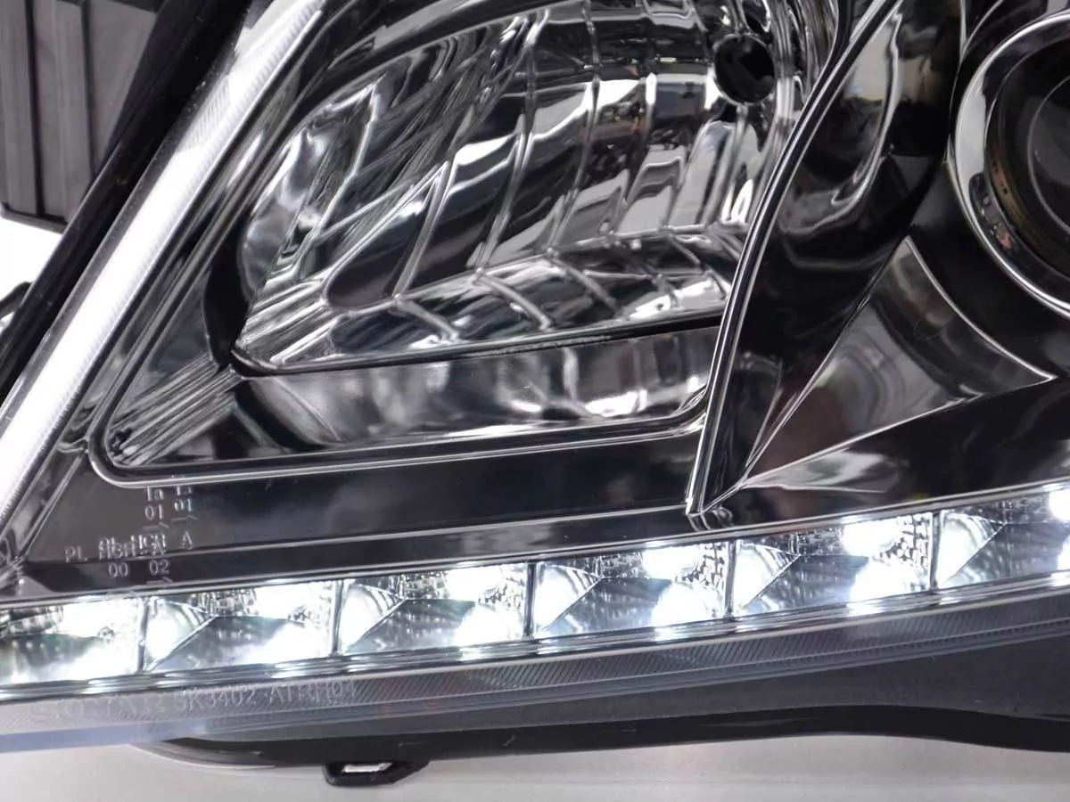 Scheinwerfer Set Daylight LED Tagfahrlicht Opel Astra H Bj. 2004-2009 chrom