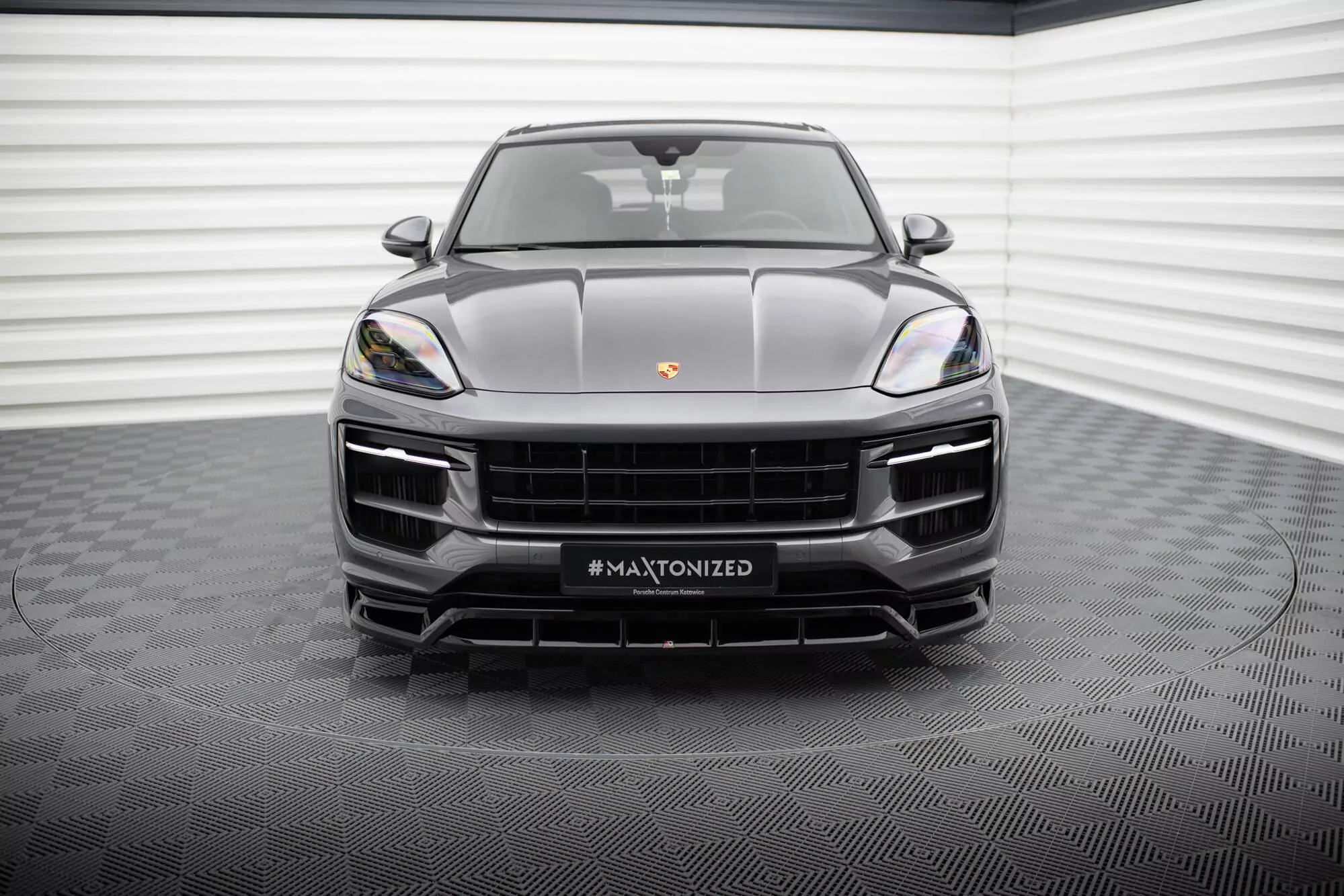 Front Ansatz Für Porsche Cayenne SUV / Coupe Mk3 Facelift Schwarz Hochglanz