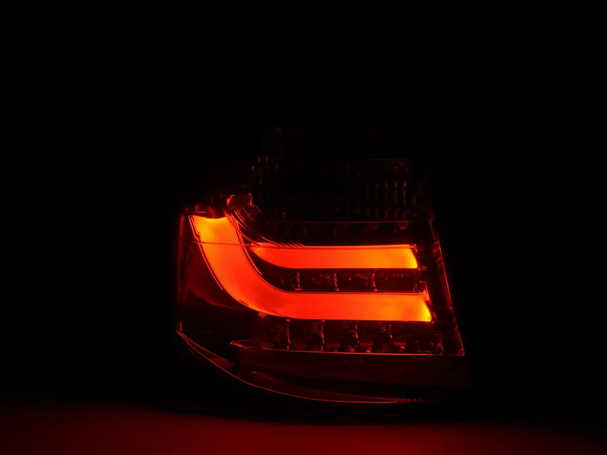 LED Rückleuchten Set BMW 1er E87/E81 3/5-trg. Bj. 07-11 schwarz