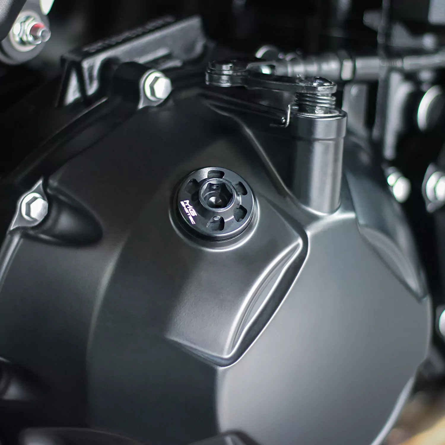 MG Biketec Ölverschlussschraube / Öleinfüllstopfen für Ducati 848 ab 2008