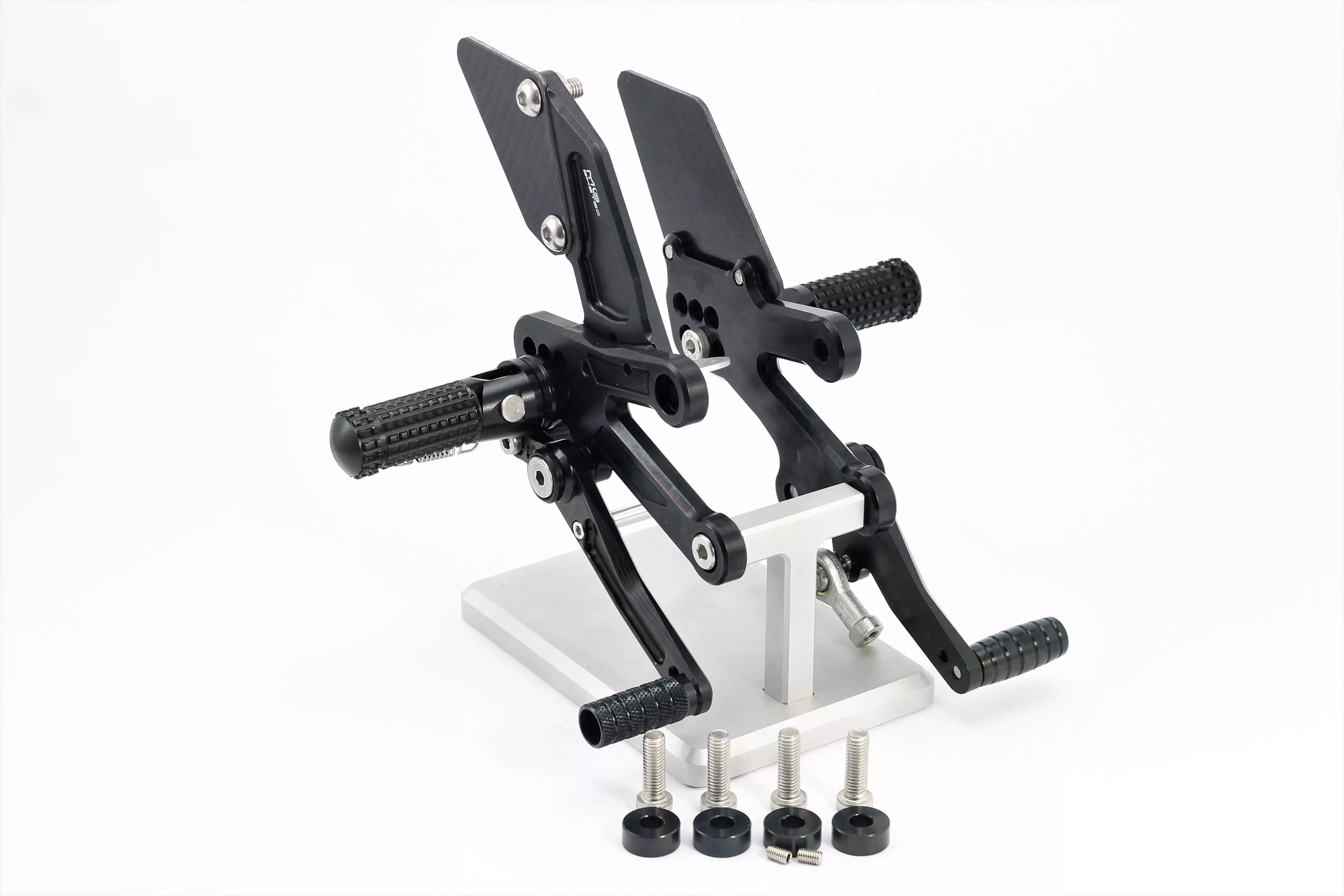 MG Biketec Sportfussrastenanlage / Rastenanlage / Fußrastenanlage mit ABE, gültig in D - A - CH für Yamaha YZF-R7 ab 2021