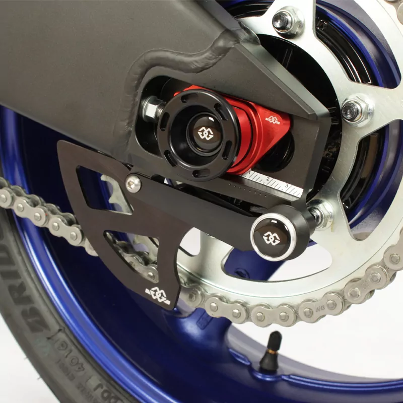 Gilles Kettenradabdeckung für Yamaha YZF-R6 Typ RJ27