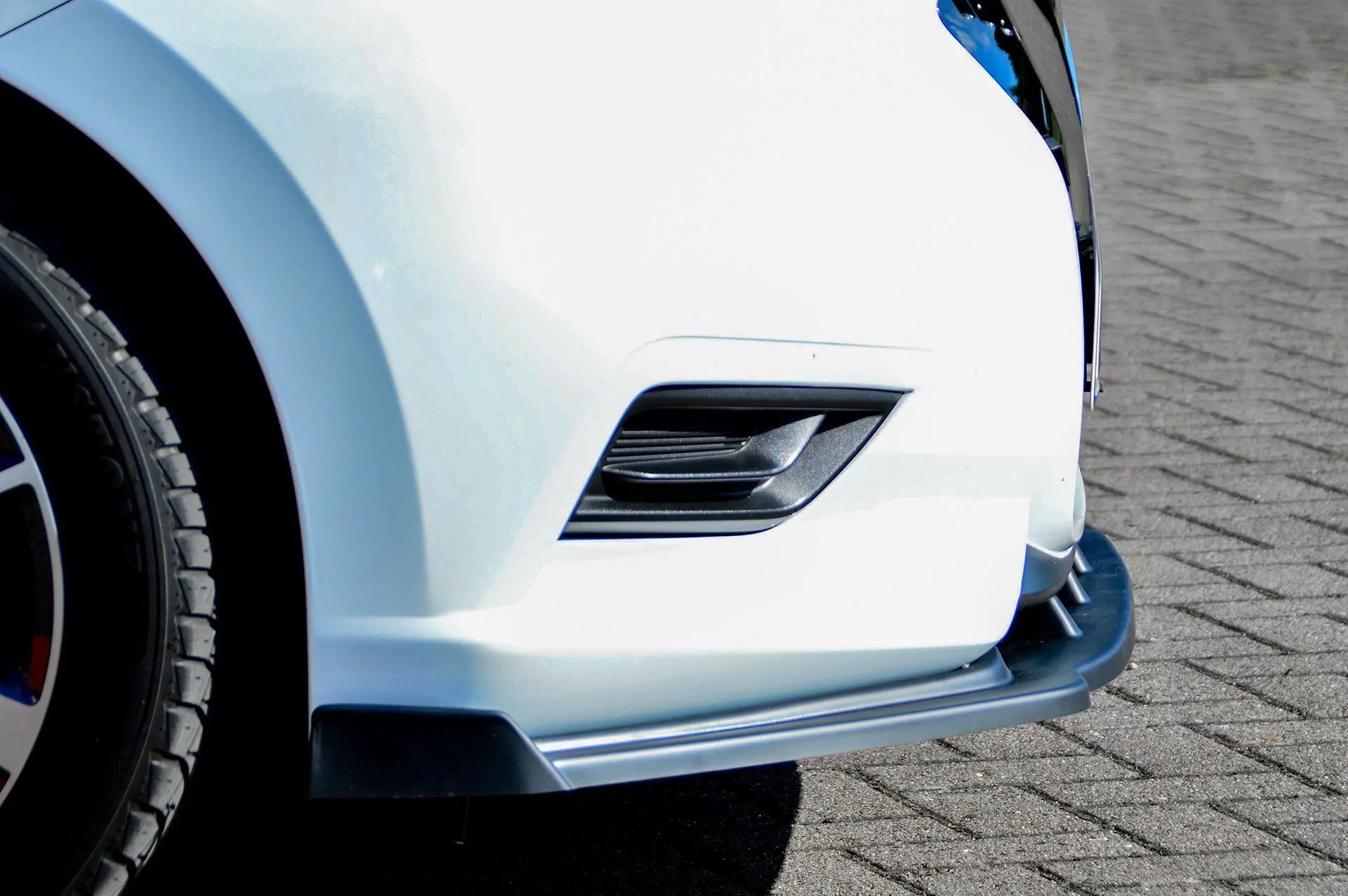 Frontspoilerlippe Cuplippe mit Wings für Nissan Micra 5 K14