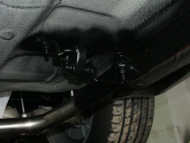 BMW E65 735i/ 745i  Endschalldämpfer Ausgang rechts/links - 2x80 Typ 10 rechts/links