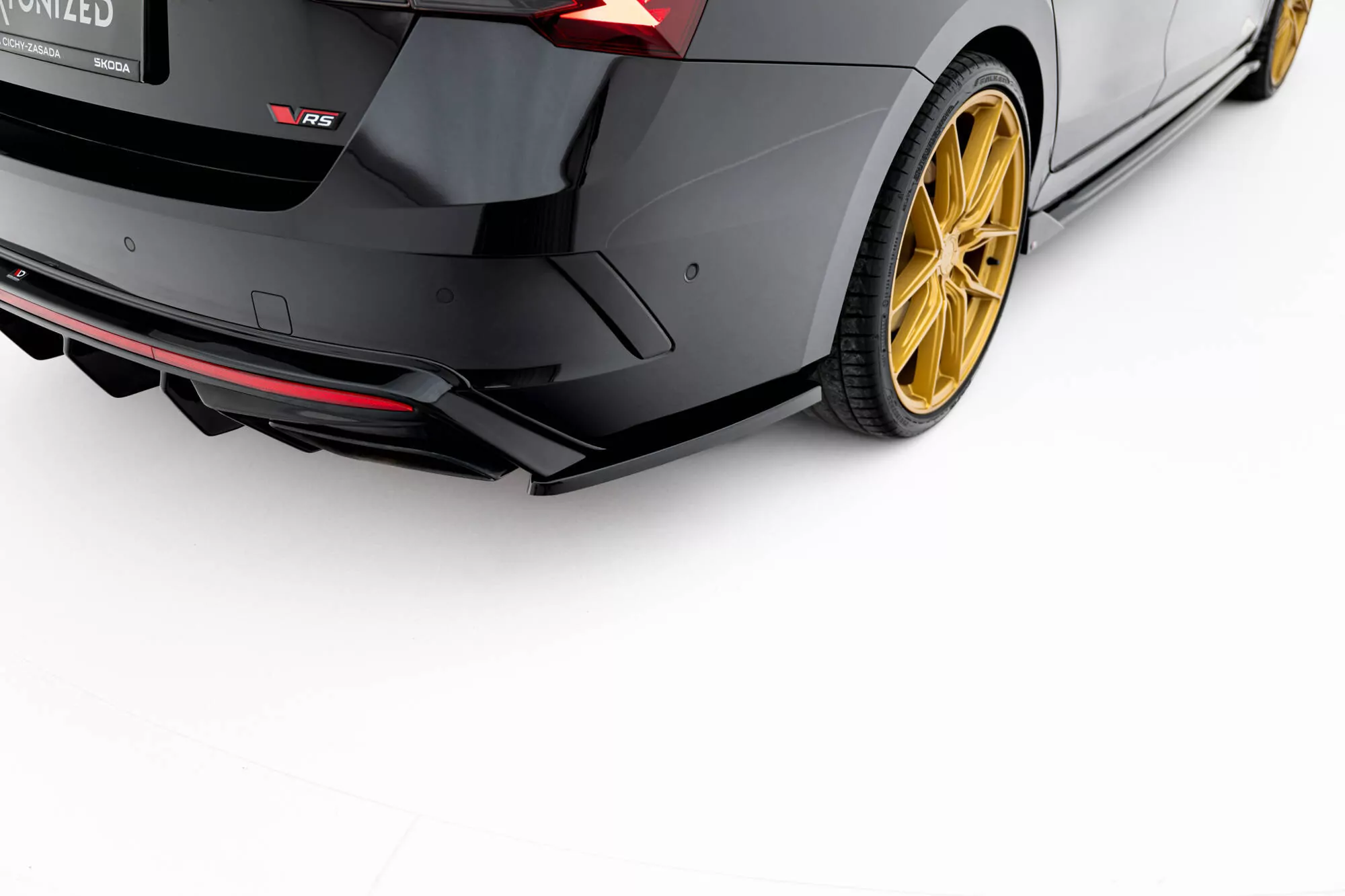 Heck Ansatz Flaps Diffusor V.3 Für Skoda Octavia RS Liftback / Combi Mk4 Facelift Schwarz Hochglanz