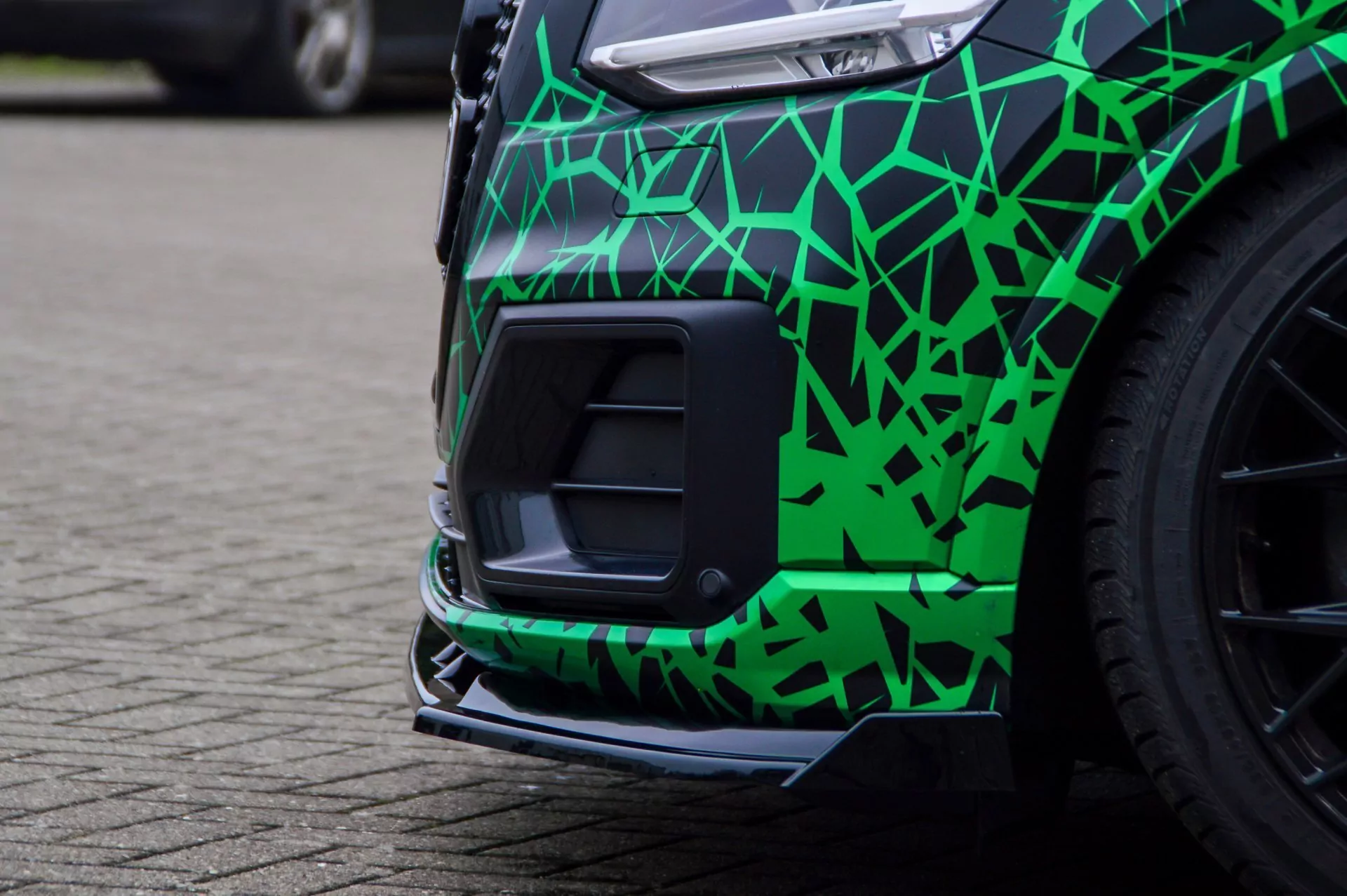 Cup Frontspoilerlippe mit Wing für Audi Q2 GA