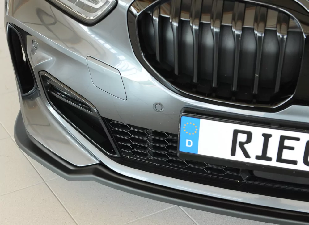 Rieger Spoilerschwert matt schwarz für BMW 1er F40  (F1H) Schrägheck / 4-tür. 07.19-
