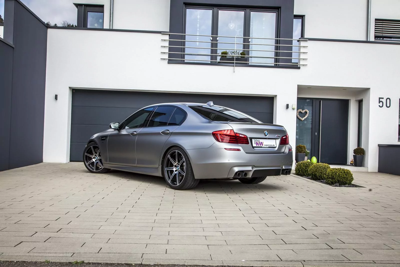KW Gewindefahrwerk V4 inkl. Stützlager BMW 6er Gran Coupe (F06) 6C, M5/M6 03/2012-10/2018