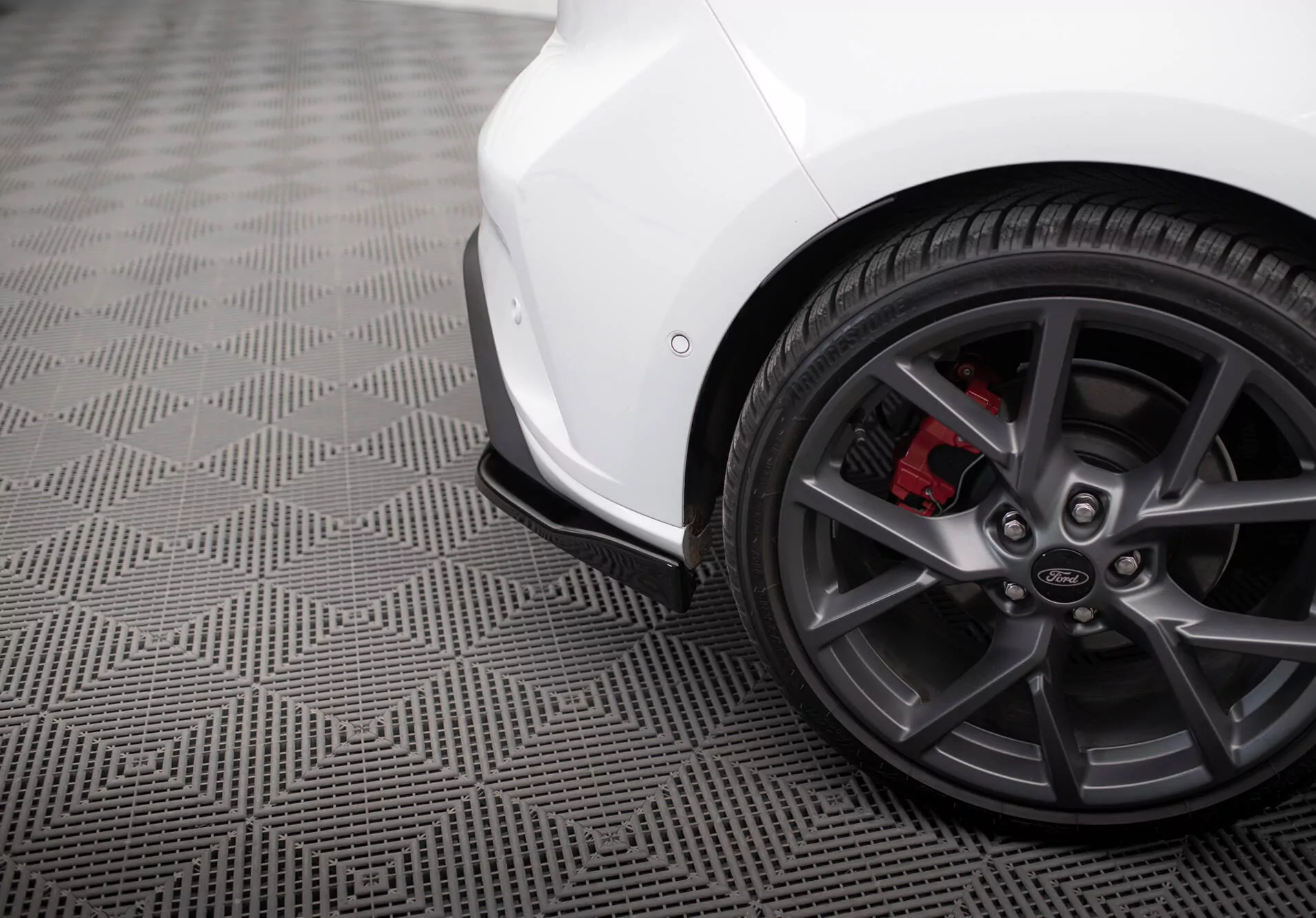 Heck Ansatz Flaps Diffusor Passend Für Diffusor Passend Für V.2 Ford Focus ST Mk4  Schwarz Hochglanz Schwarz Hochglanz