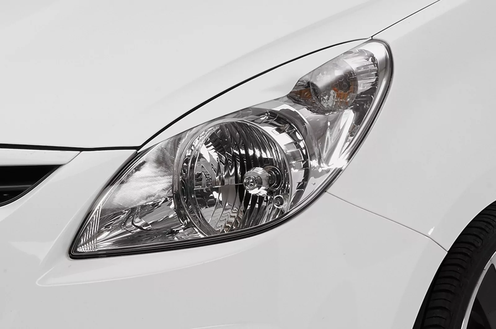 Scheinwerferblenden für Hyundai I20 SB194