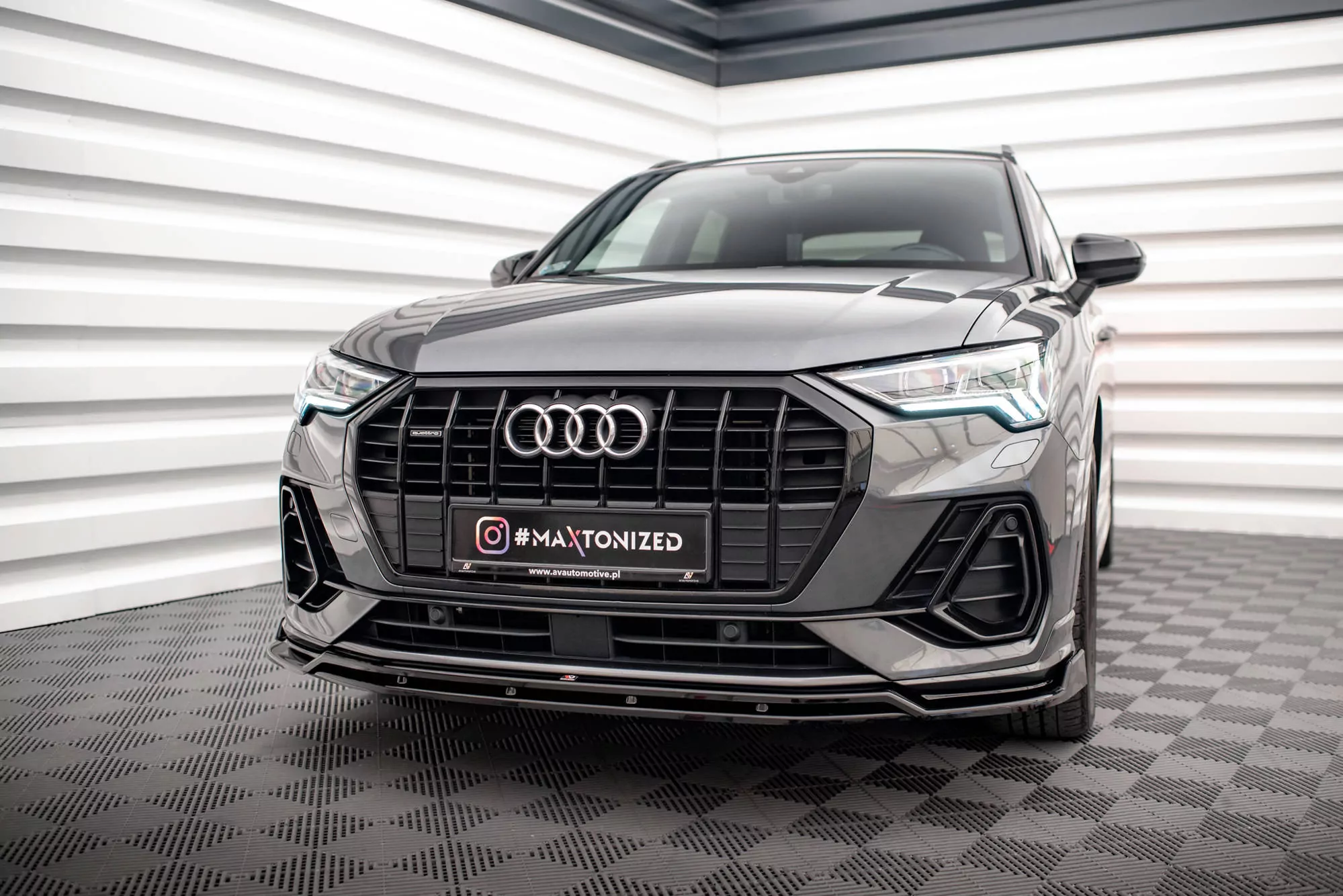 Front Ansatz V.2 Für Audi Q3 S-Line F3 Schwarz Hochglanz