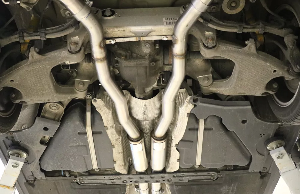 BMW F10 550i  Vorschalldämpfer rechts/links