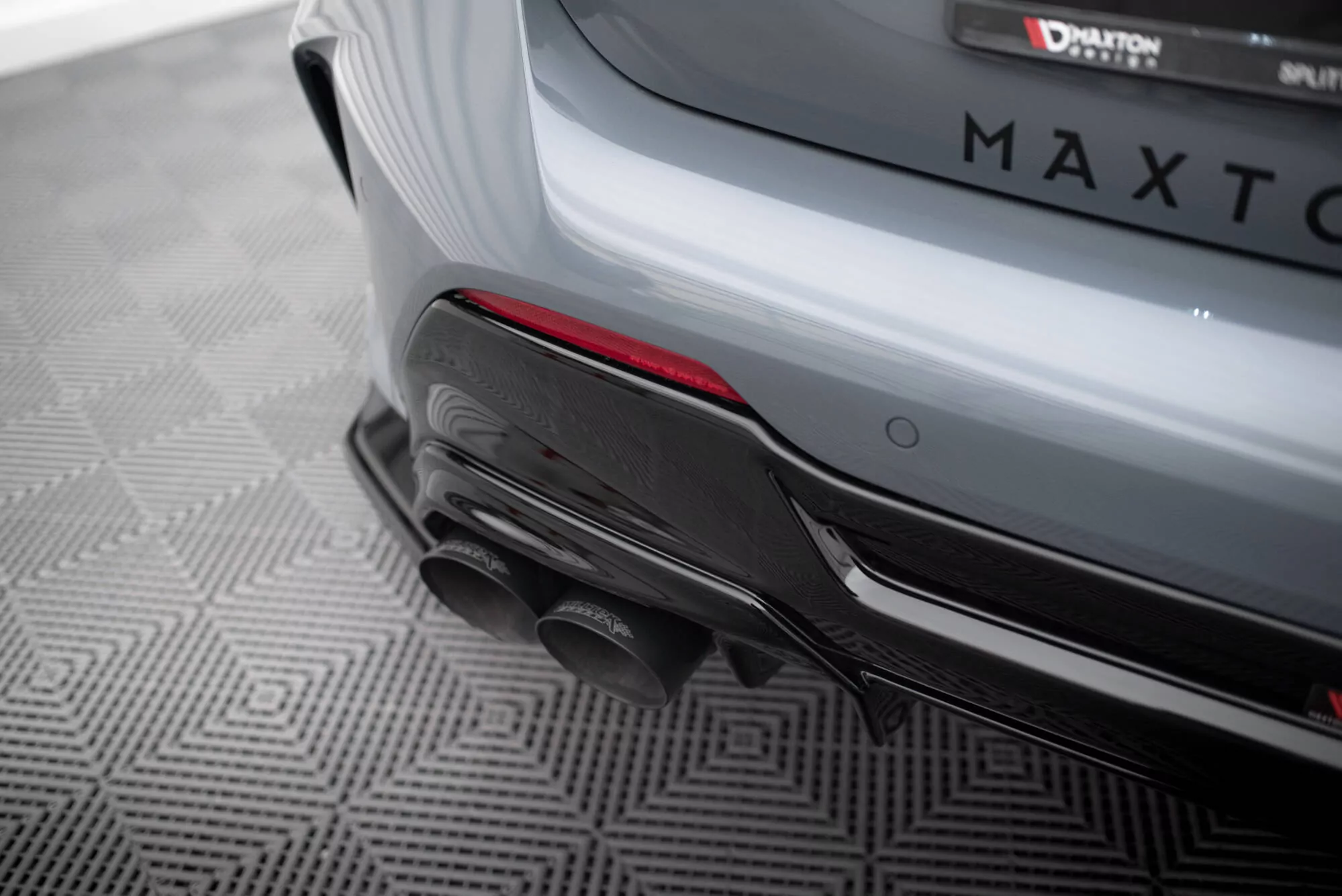 Diffusor Heck Ansatz Passend Für V.2 Passend Für BMW 1er F40 M-Paket/ M135i Schwarz Hochglanz Schwarz Hochglanz