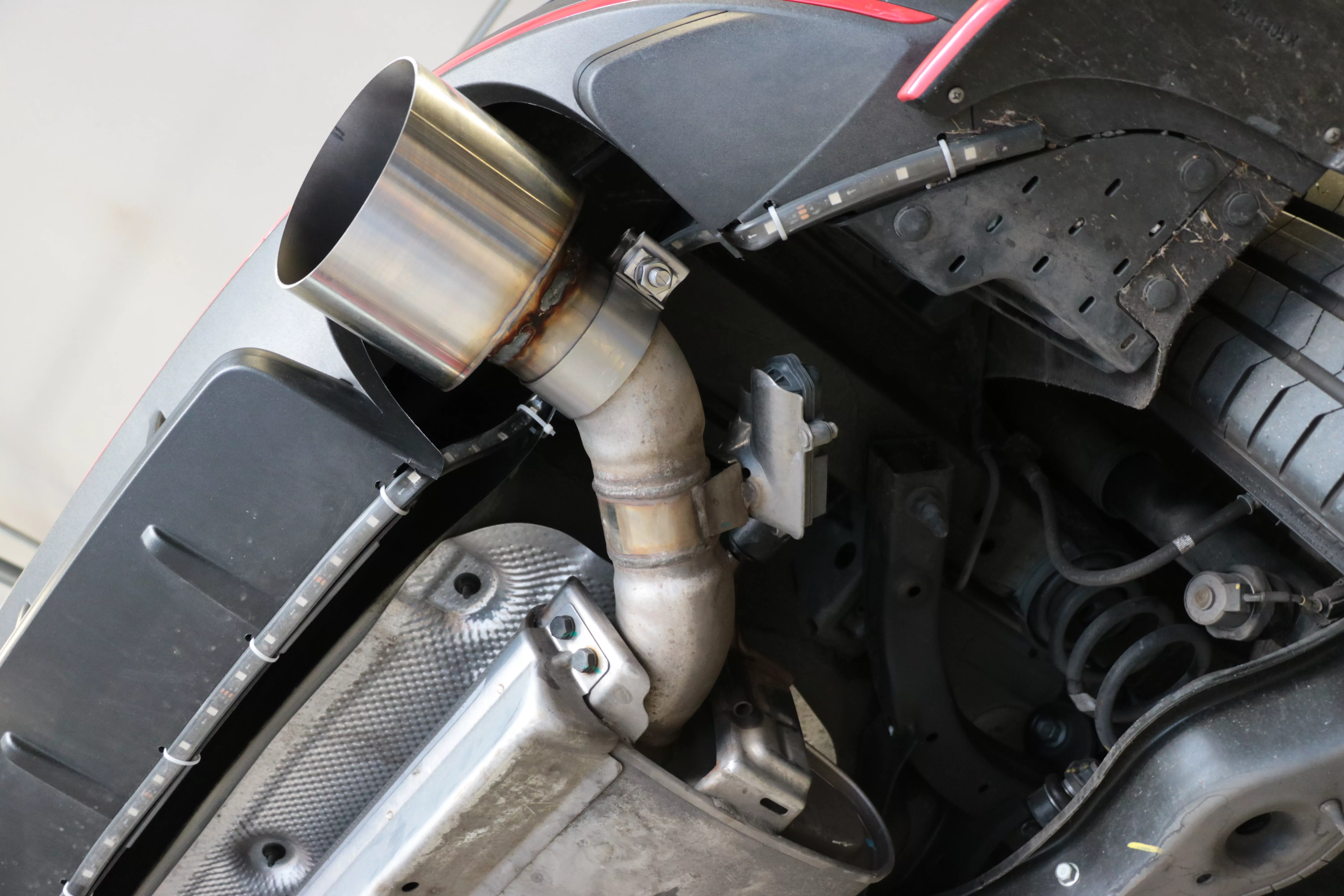 Hyundai i30N Facelift  Endrohre passend auf den originalen Endschalldämpfer - 1x130 Typ 14 rechts/links