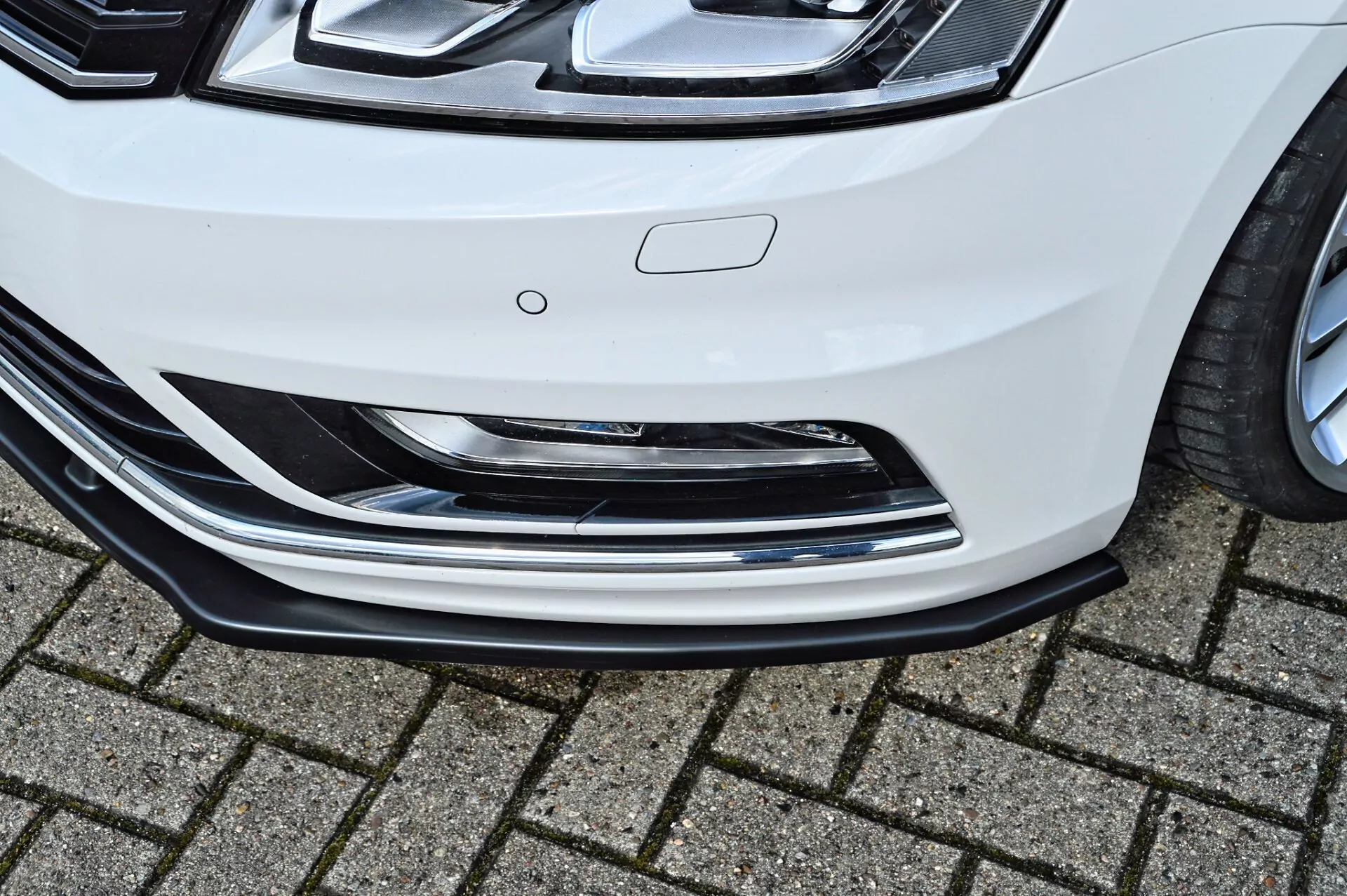 Cup Frontspoilerlippe für VW Passat 3C B7 R-Line