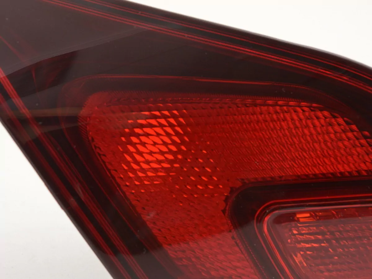 Verschleißteile Rückleuchte links Opel Astra J Bj. 2009-2012 schwarz