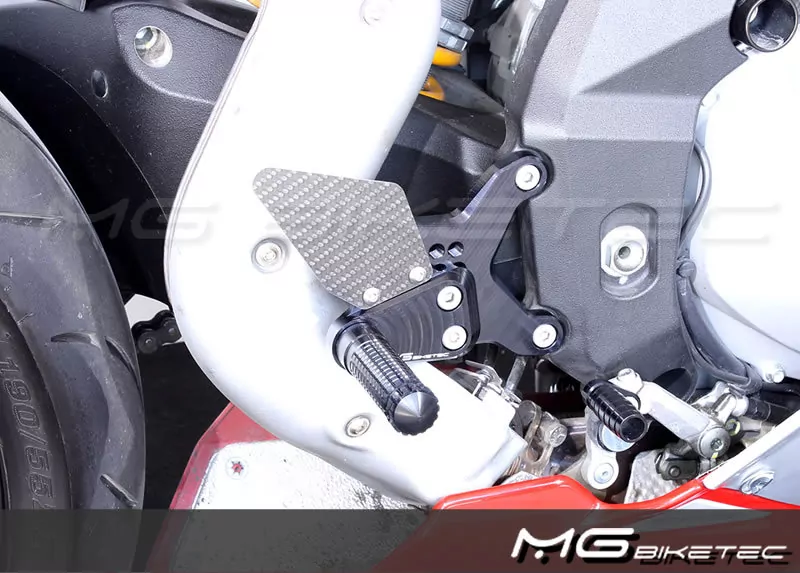 MG Biketec Sportfussrastenanlage / Rastenanlage / Fußrastenanlage mit ABE, gültig in D - A - CH für MV Agusta F4 1000 RR ab 2011