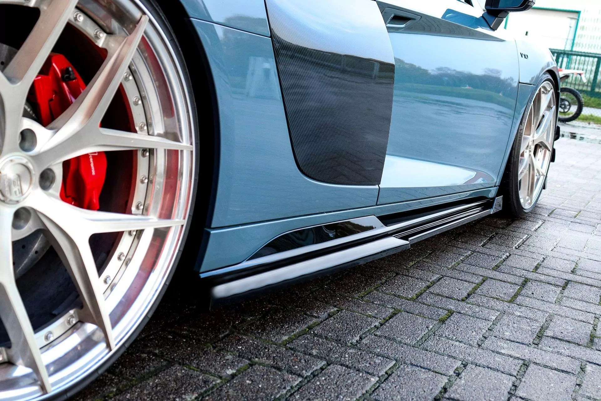 Cup Seitenschweller mit Wings vorne für Audi R8 4S Facelift ab Bj. 2019 -