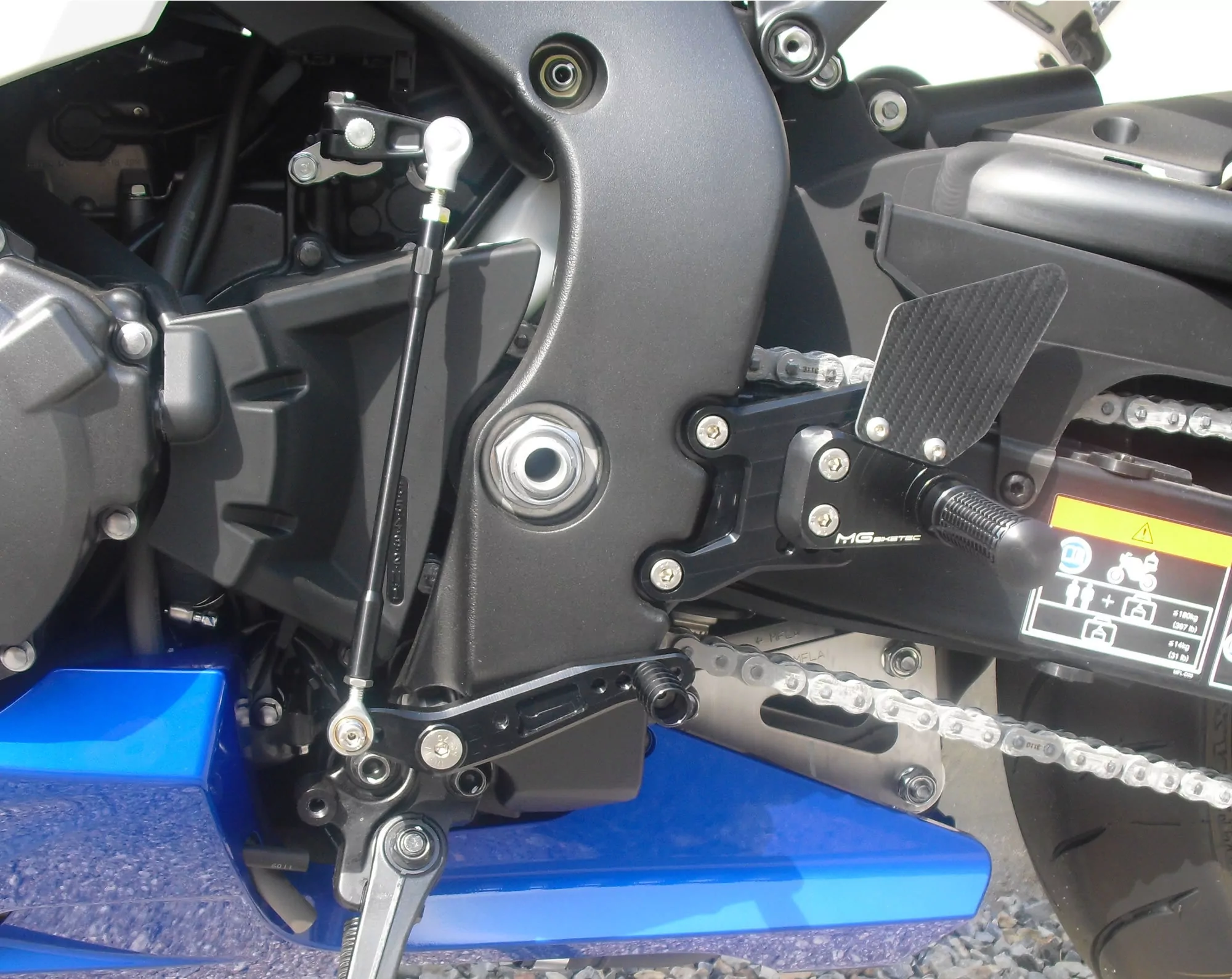 MG Biketec Sportfussrastenanlage / Rastenanlage / Fußrastenanlage mit ABE, gültig in D - A - CH für Honda CBR 1000 RR / SP ab 2017-2019