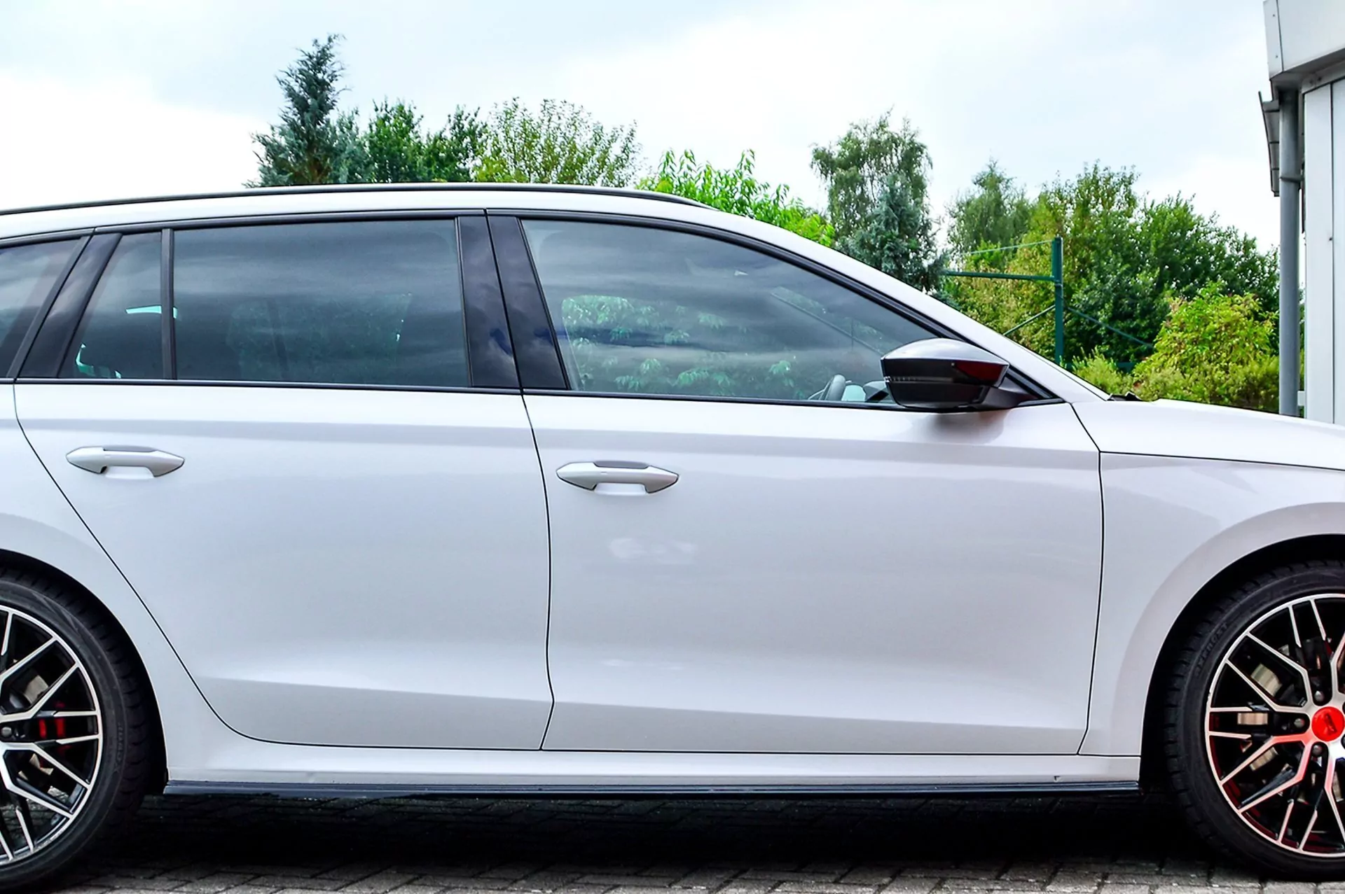 Cup Seitenschweller für Skoda Octavia RS NX