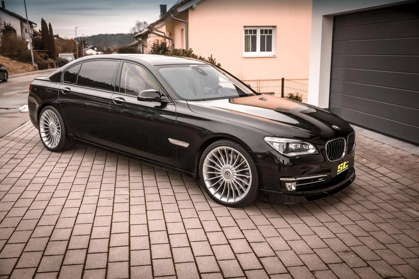 ST Gewindefahrwerk ST XA  (mit Härteverstellung) BMW 7er (F01, F02, F03, F04) 701, 7L, HY 02/2008-12/2015