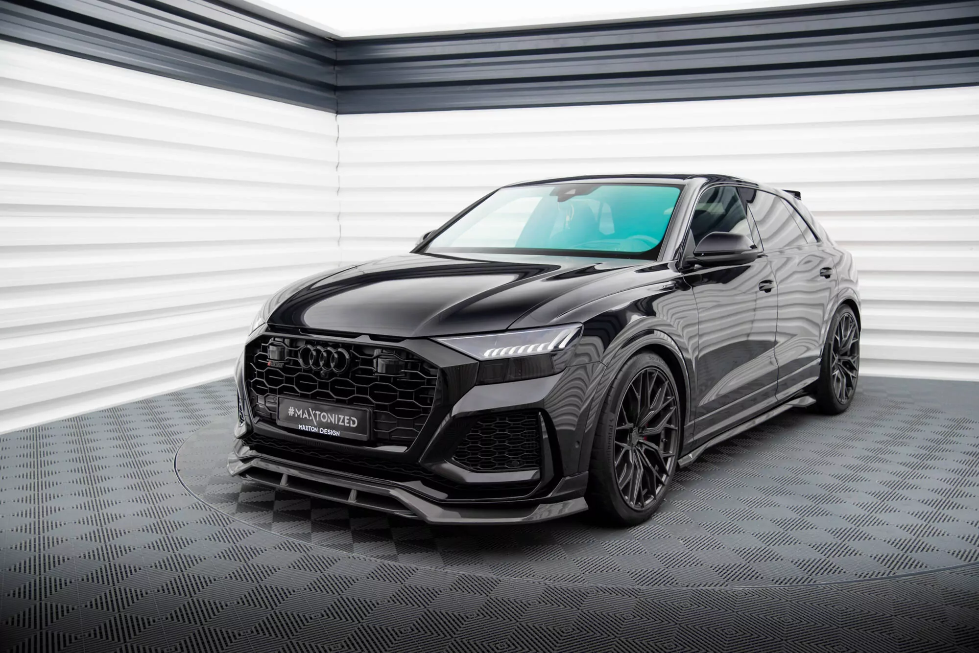Prepreg Carbon Fiber Front Ansatz Für Audi RSQ8 Mk1
