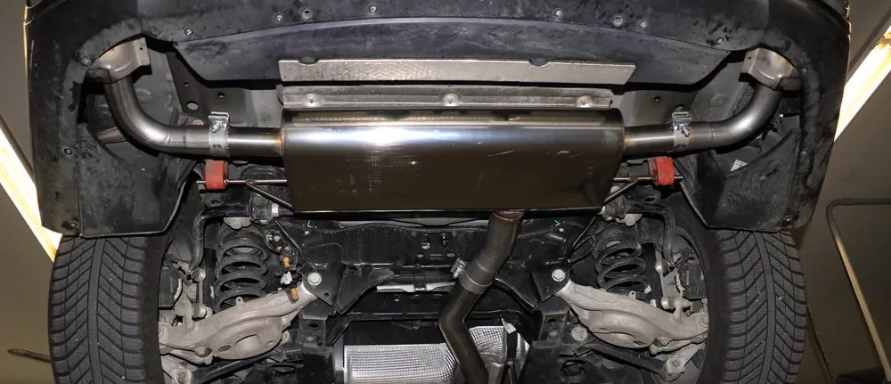 Ford Mondeo V Schrägheck/ Kombi (Touring) Endschalldämpfer quer Ausgang rechts/links - Ausgang der Endrohre in der originalen Stoßstange